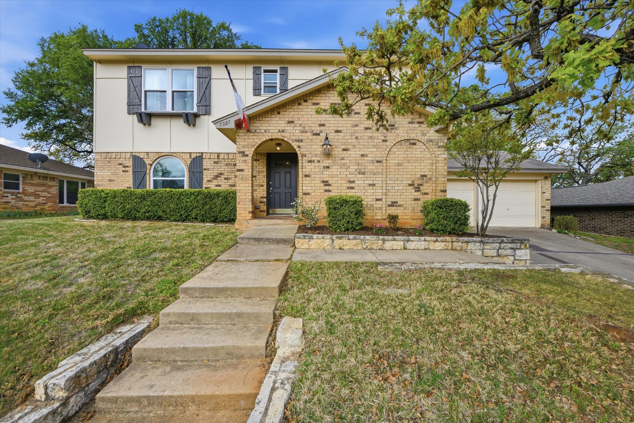 7237 Timberidge Drive
