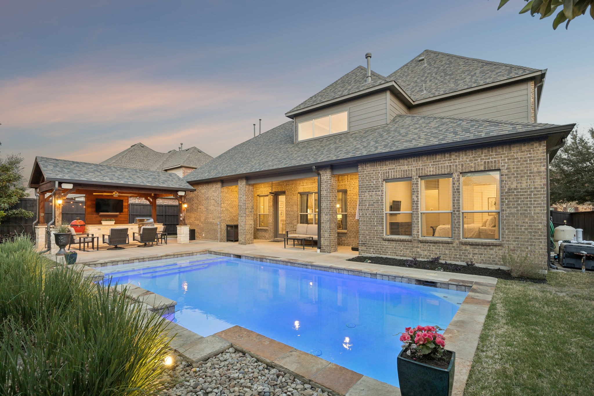 2513 Ralston Drive