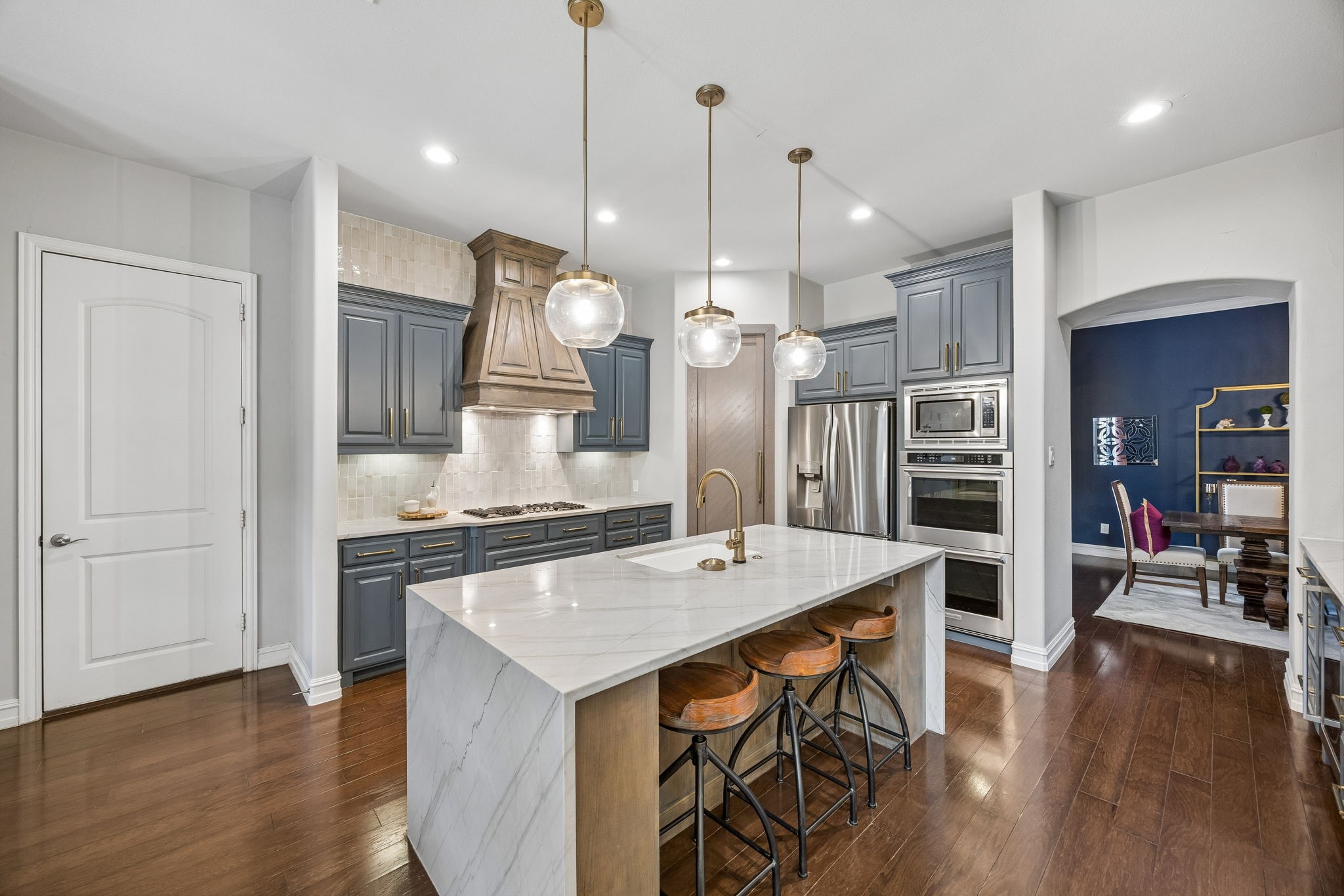 2513 Ralston Drive