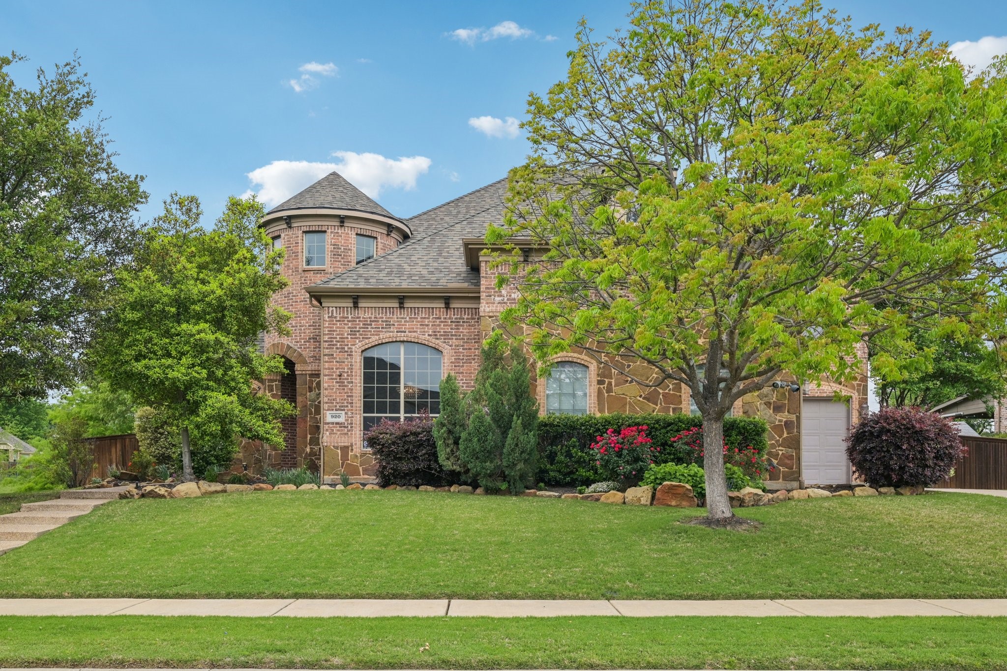 920 Norma Lane