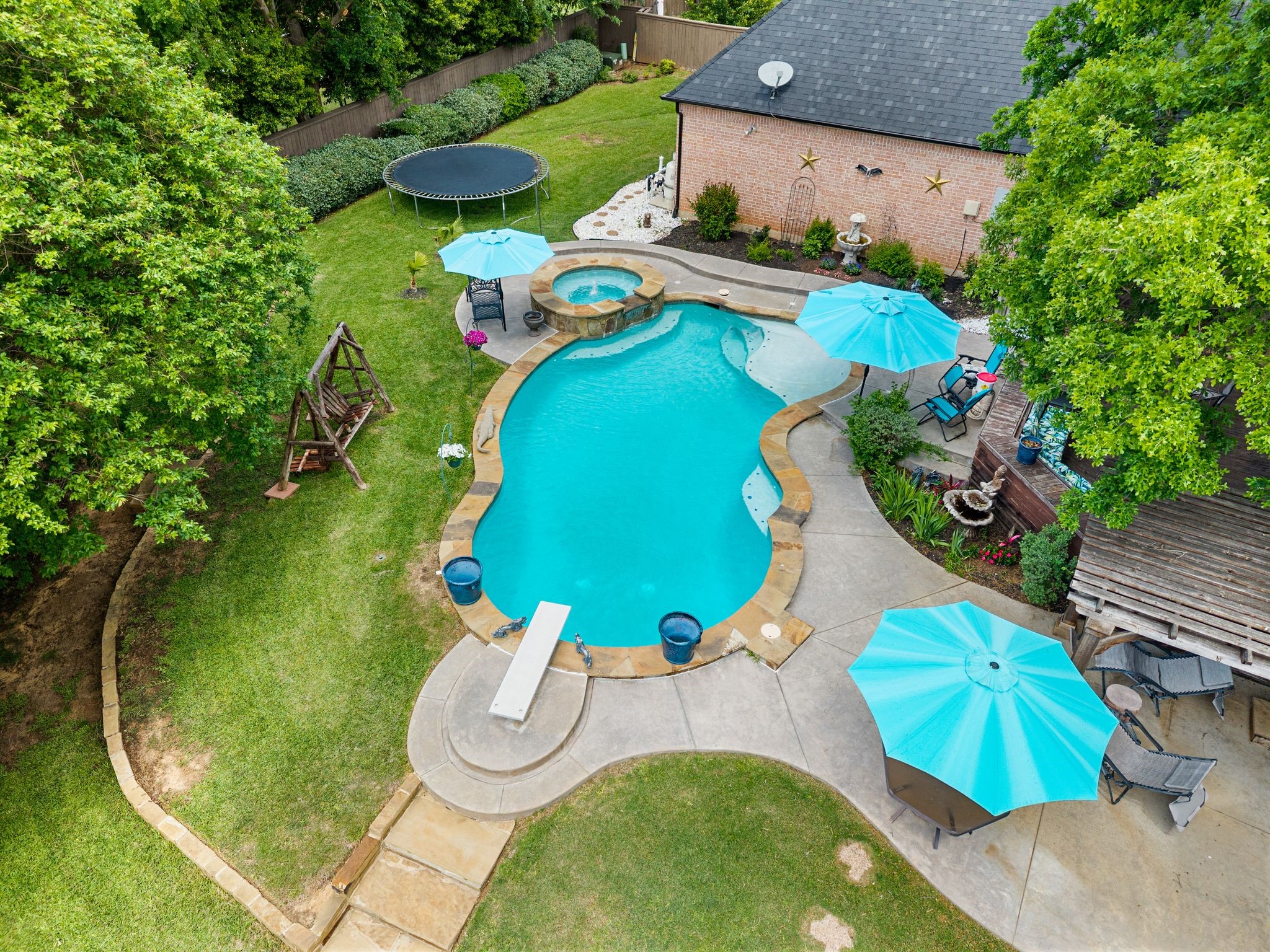 204 Brookview Court