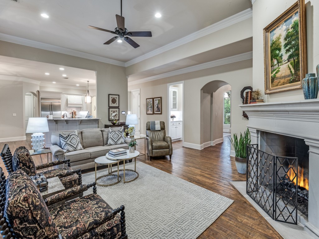 701 Regency Court