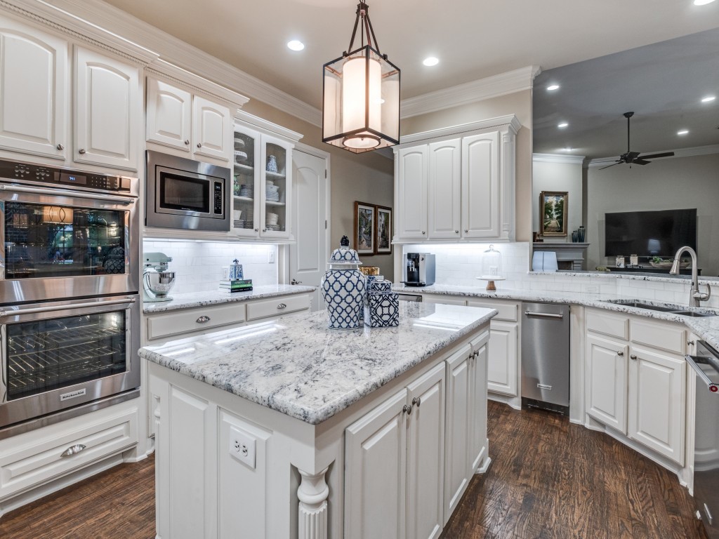 701 Regency Court