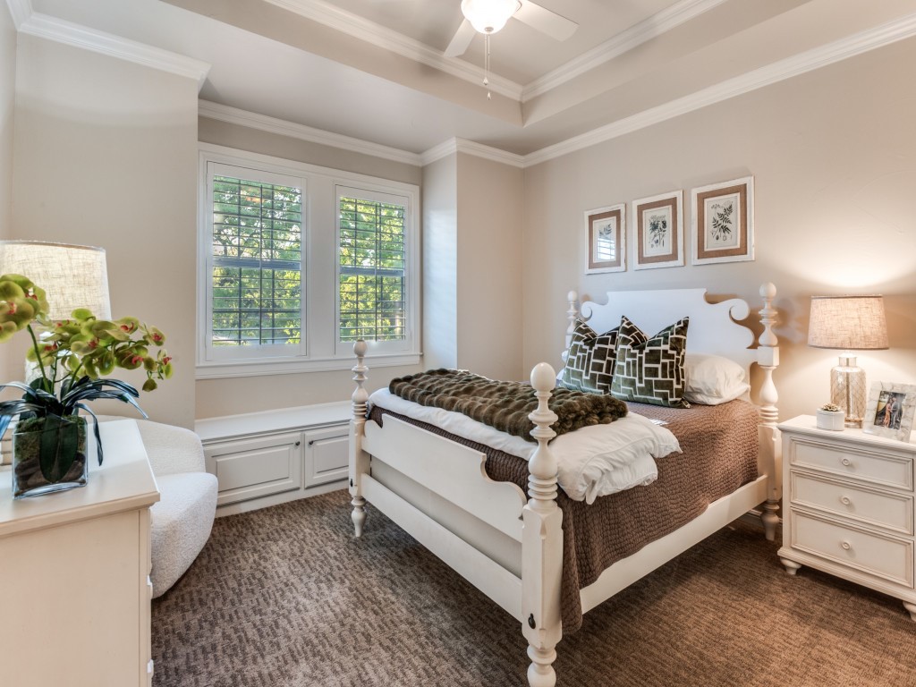 701 Regency Court