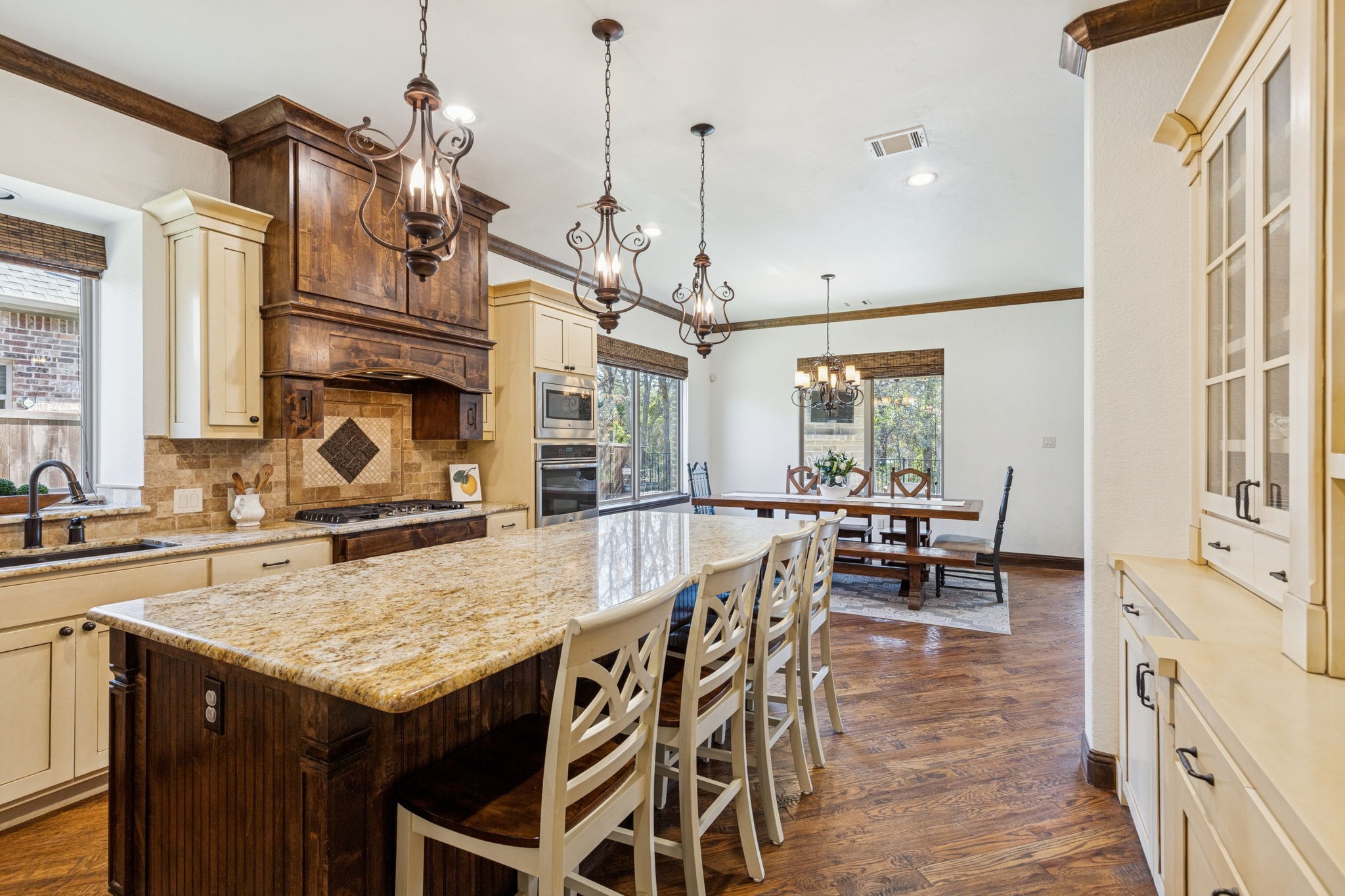 304 Boonesville Bend