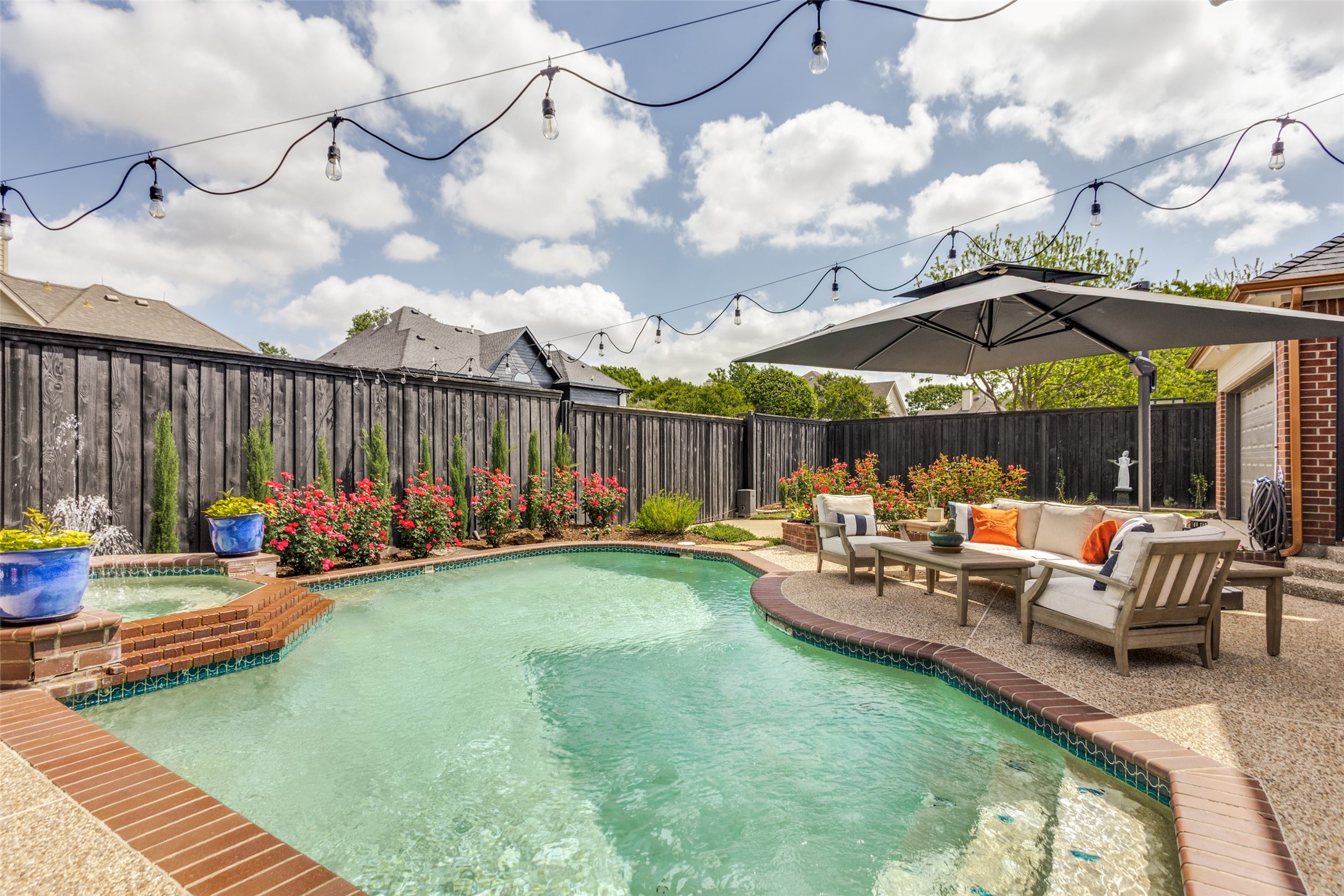 4717 De Grey Lane