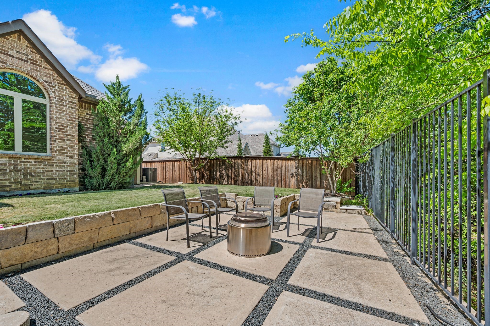 406 Abbot Lane