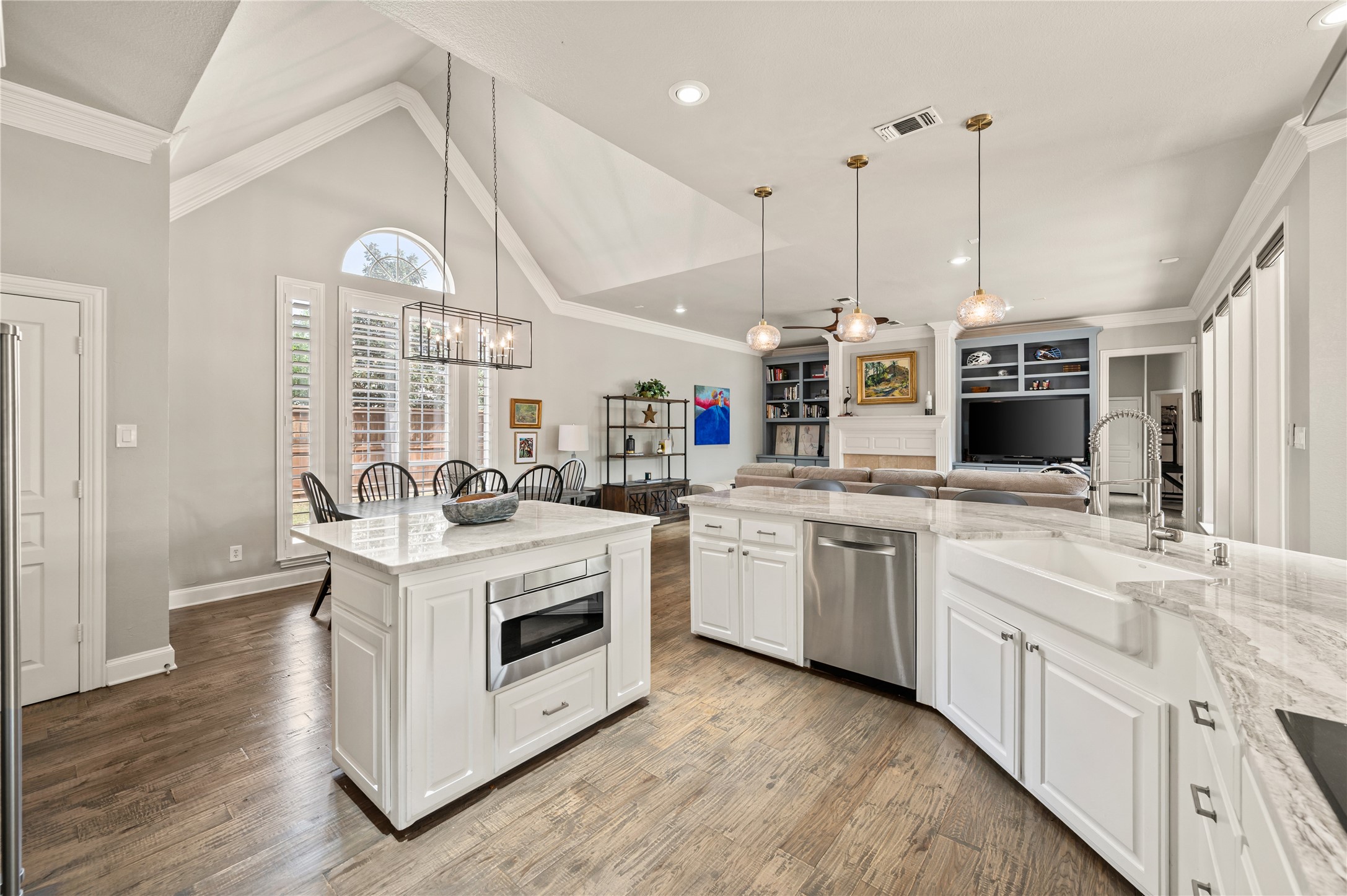 803 Columbia Drive
