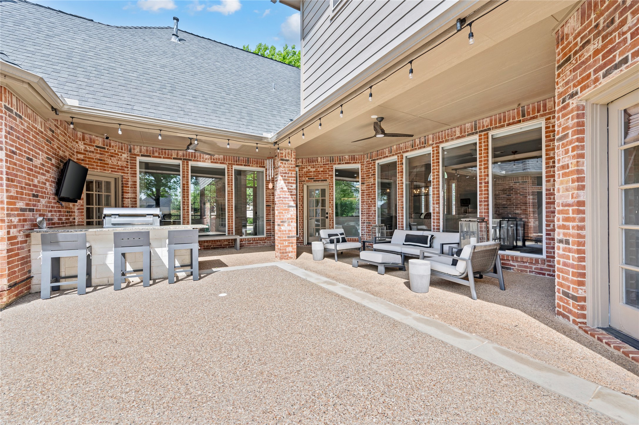 803 Columbia Drive