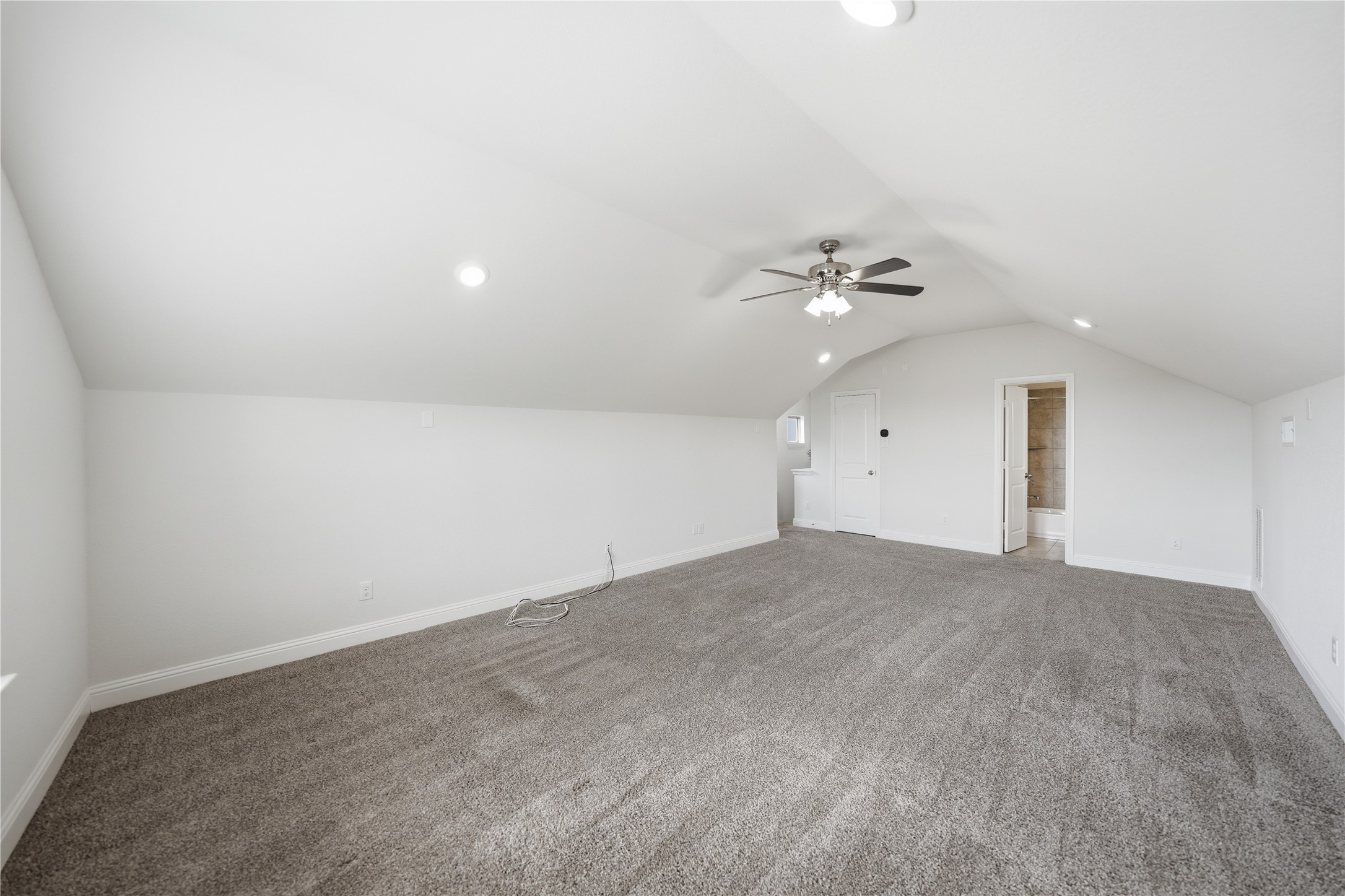 14317 Spitfire Trail