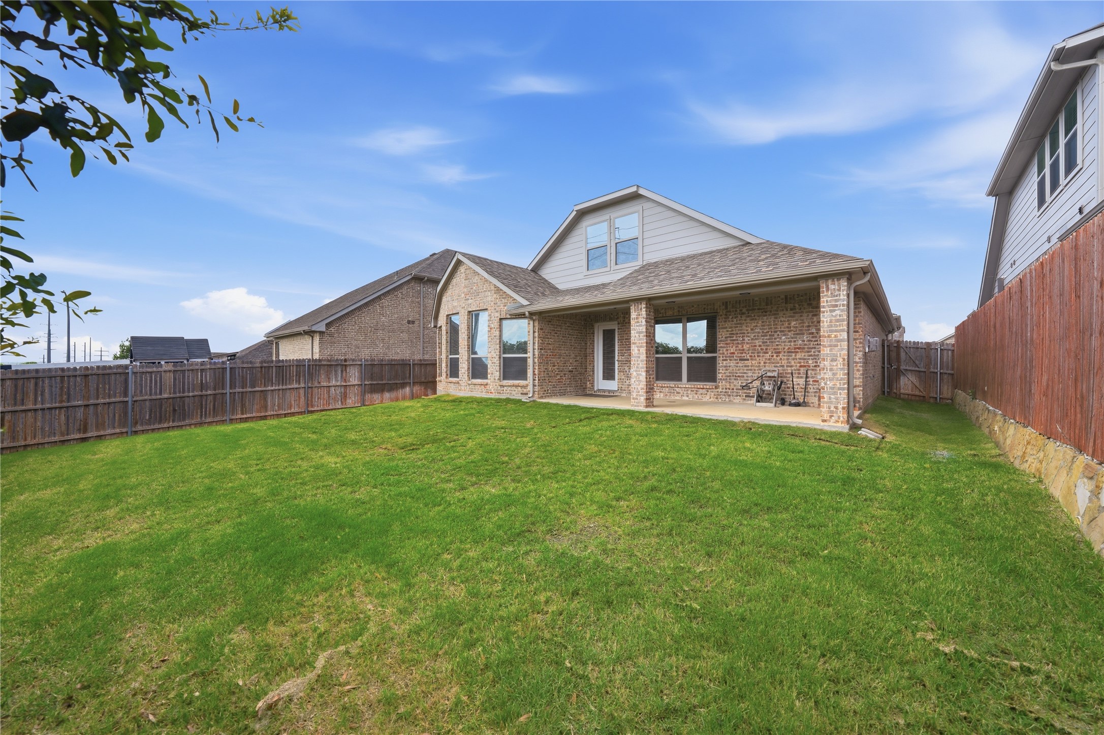 14317 Spitfire Trail