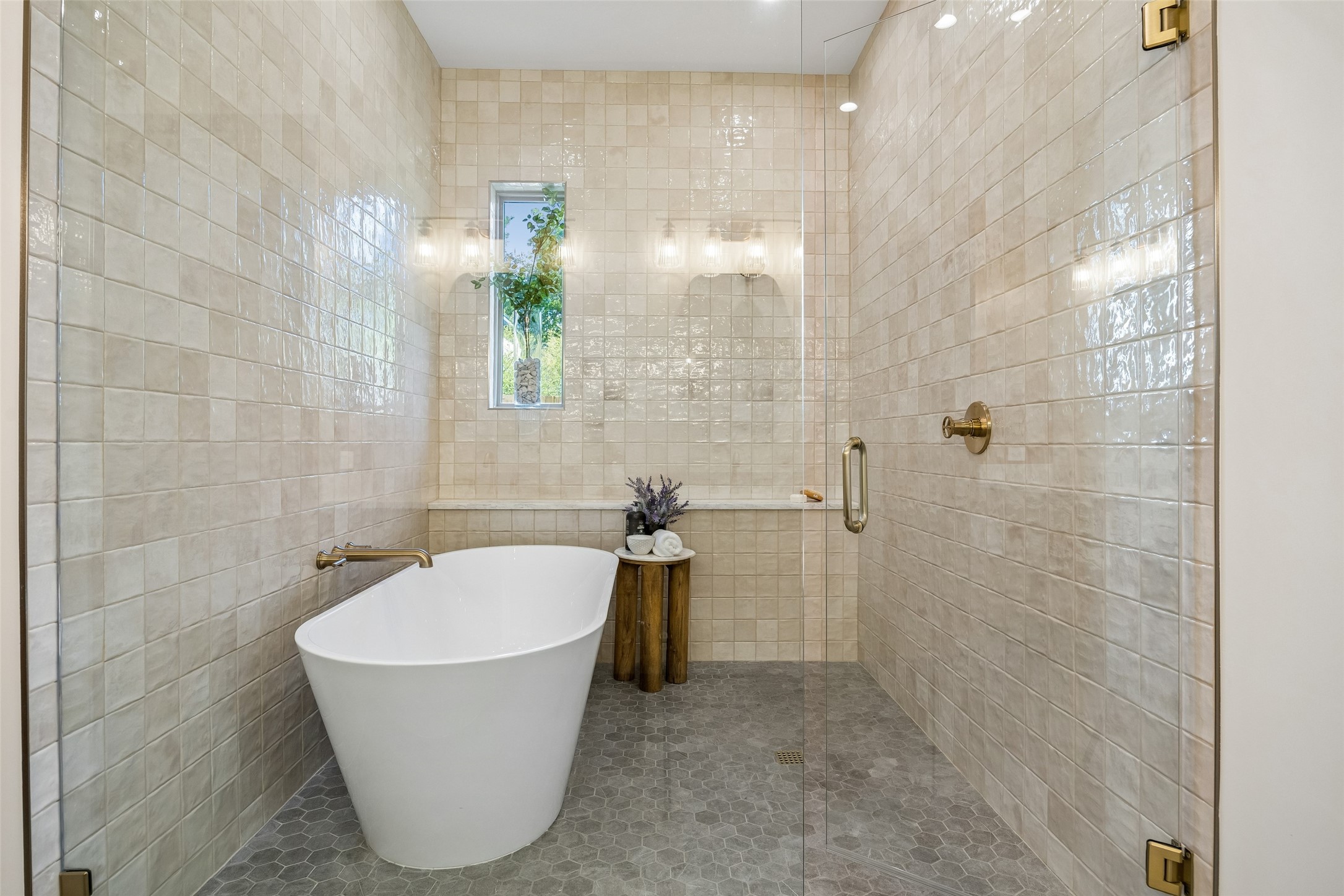 11131 Hillcrest Road