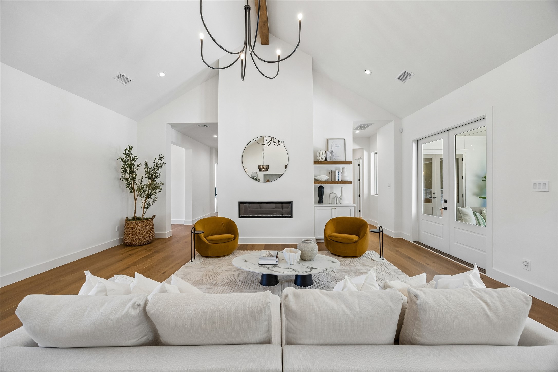 11131 Hillcrest Road