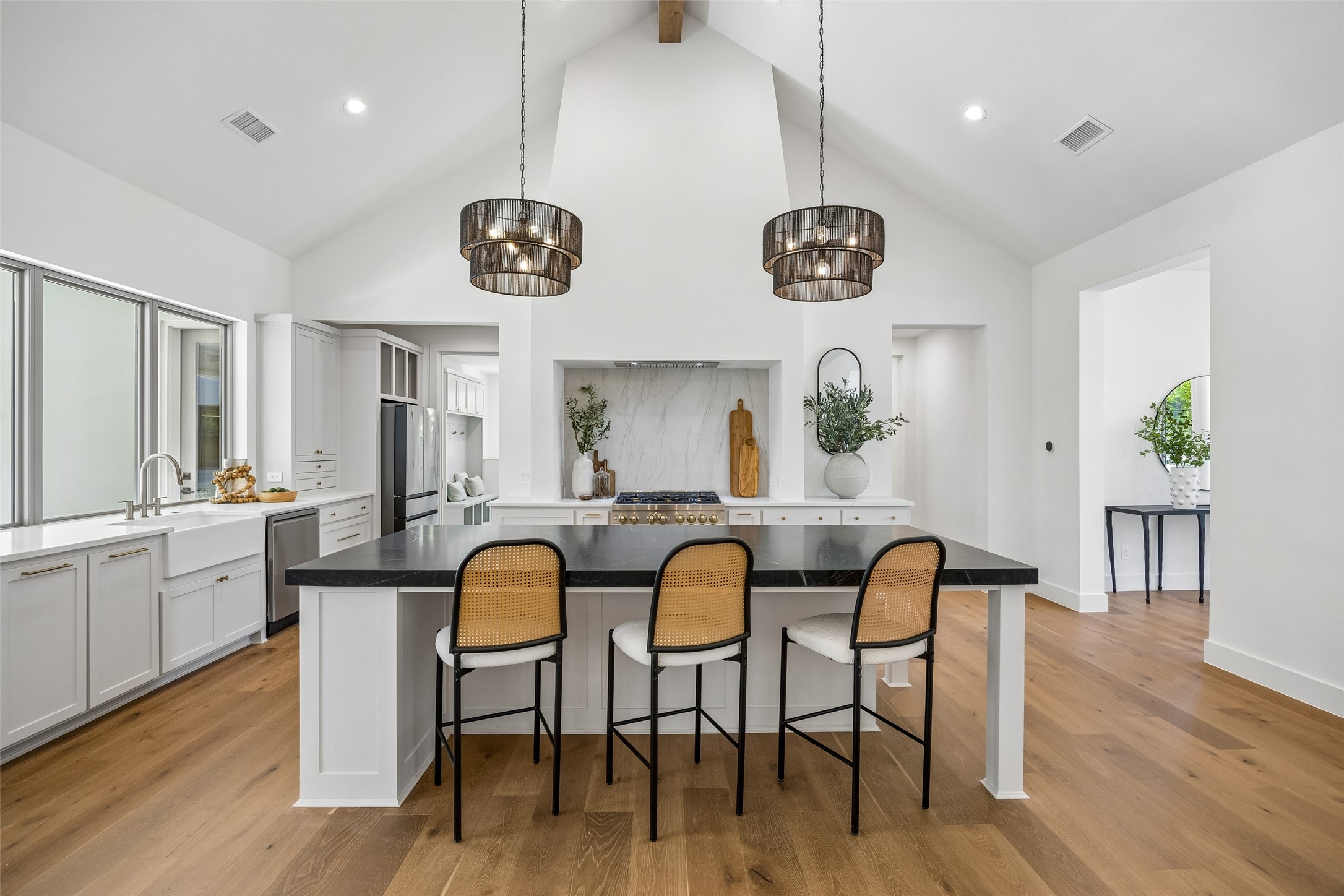 11131 Hillcrest Road