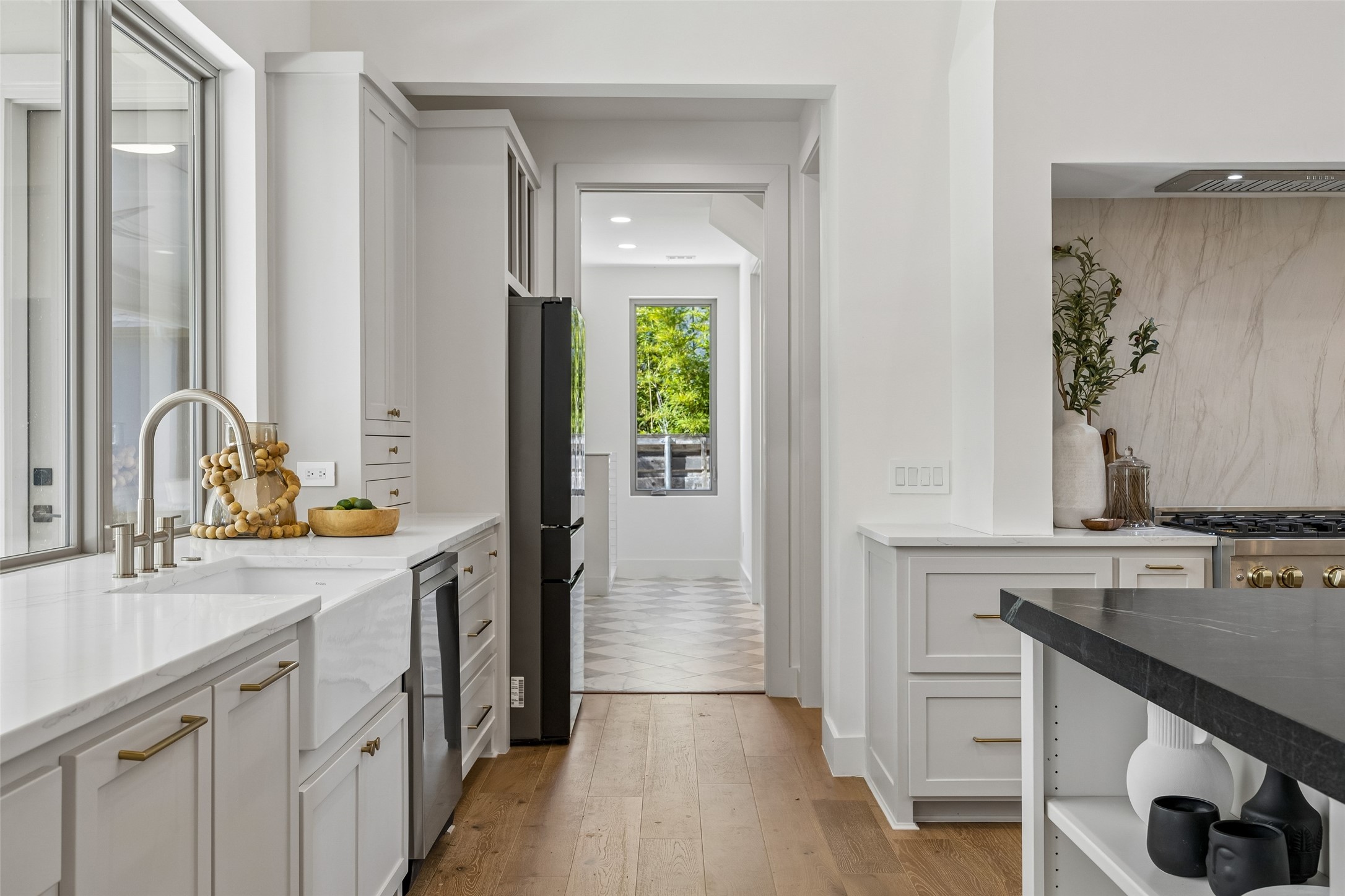 11131 Hillcrest Road