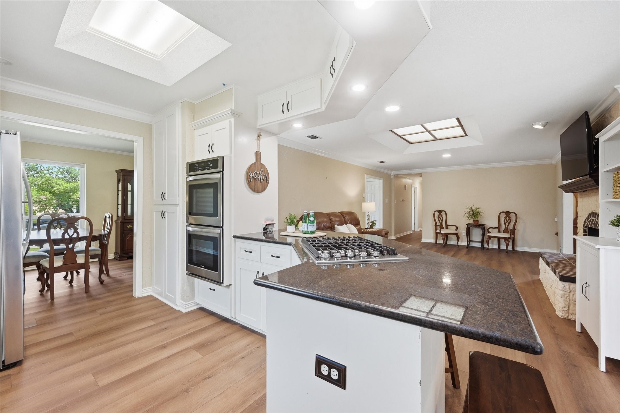 628 Robindale Court