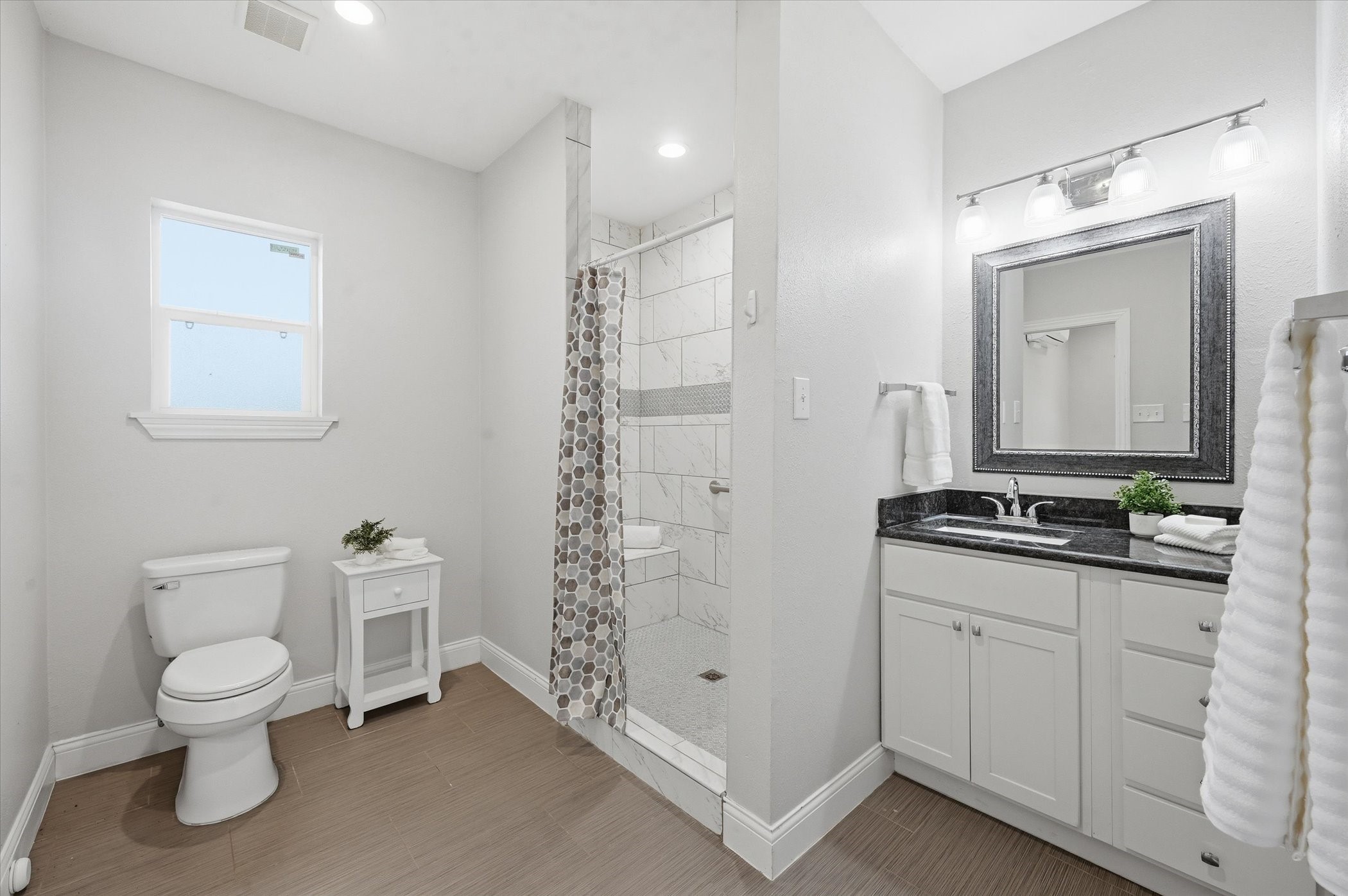 628 Robindale Court