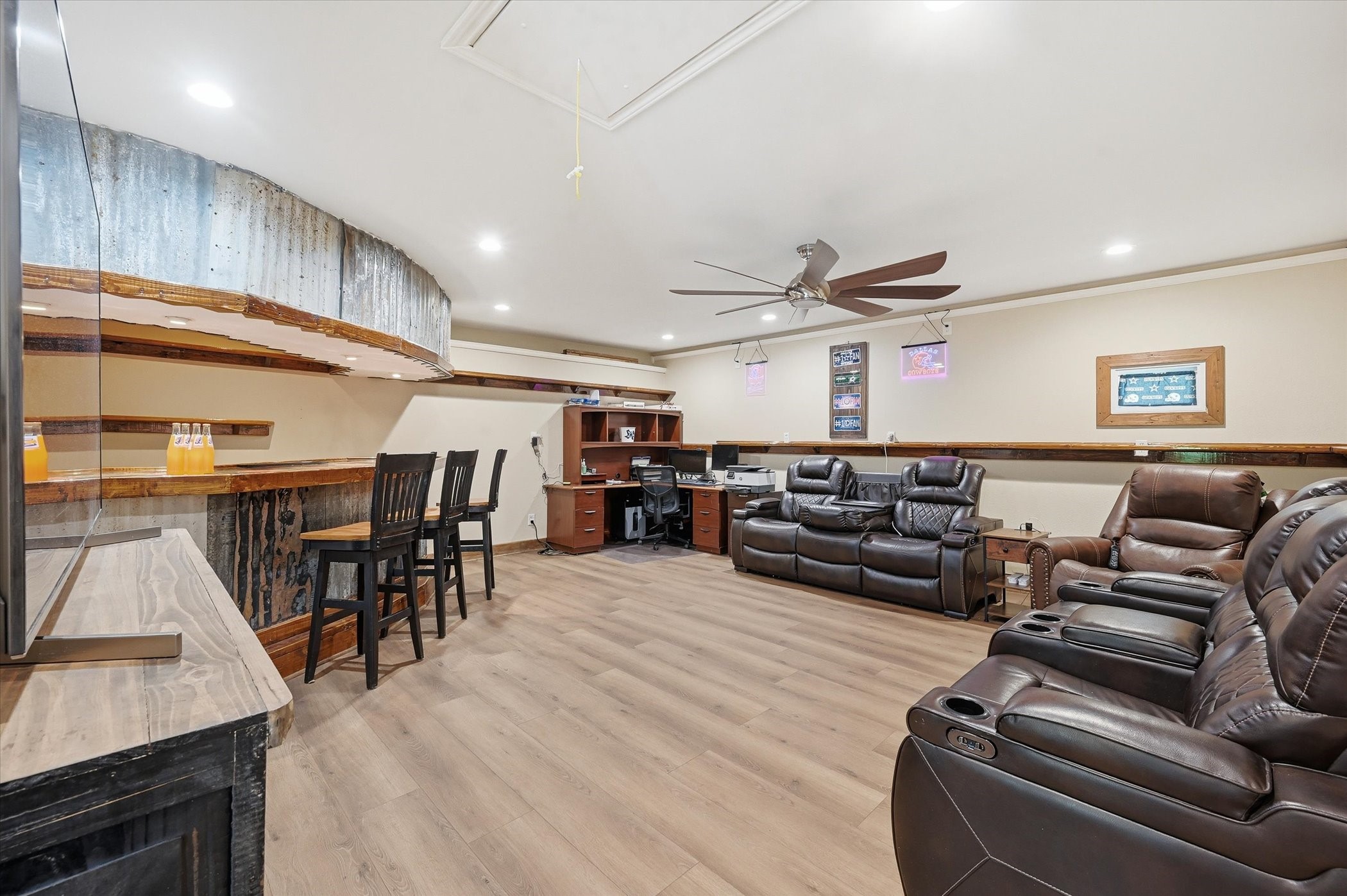 628 Robindale Court