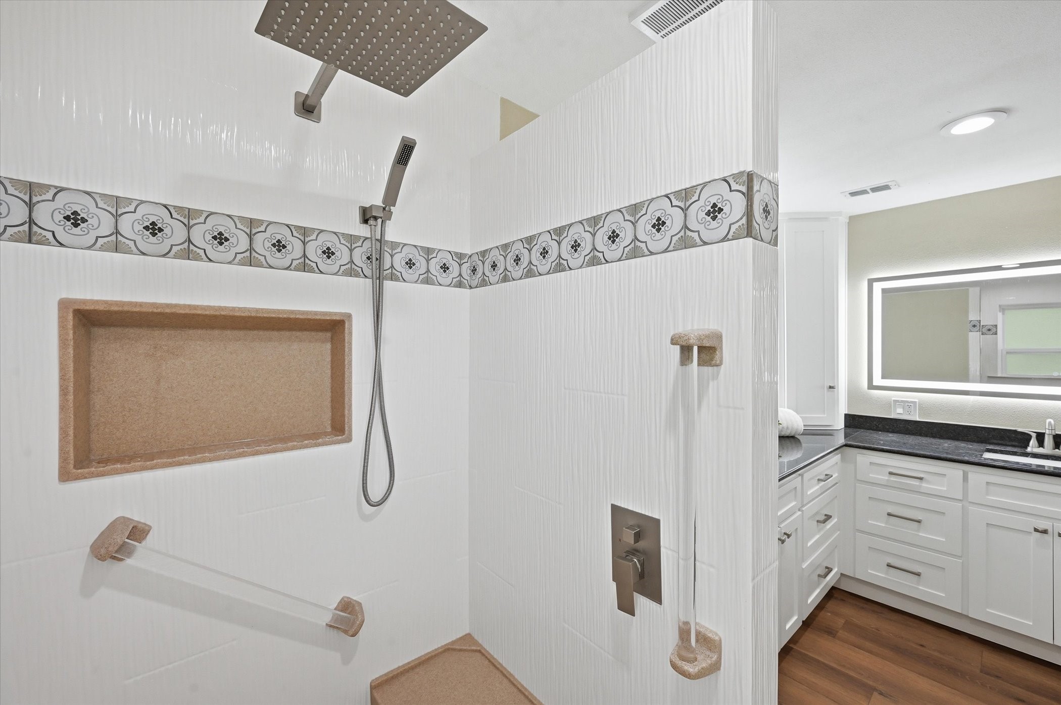 628 Robindale Court