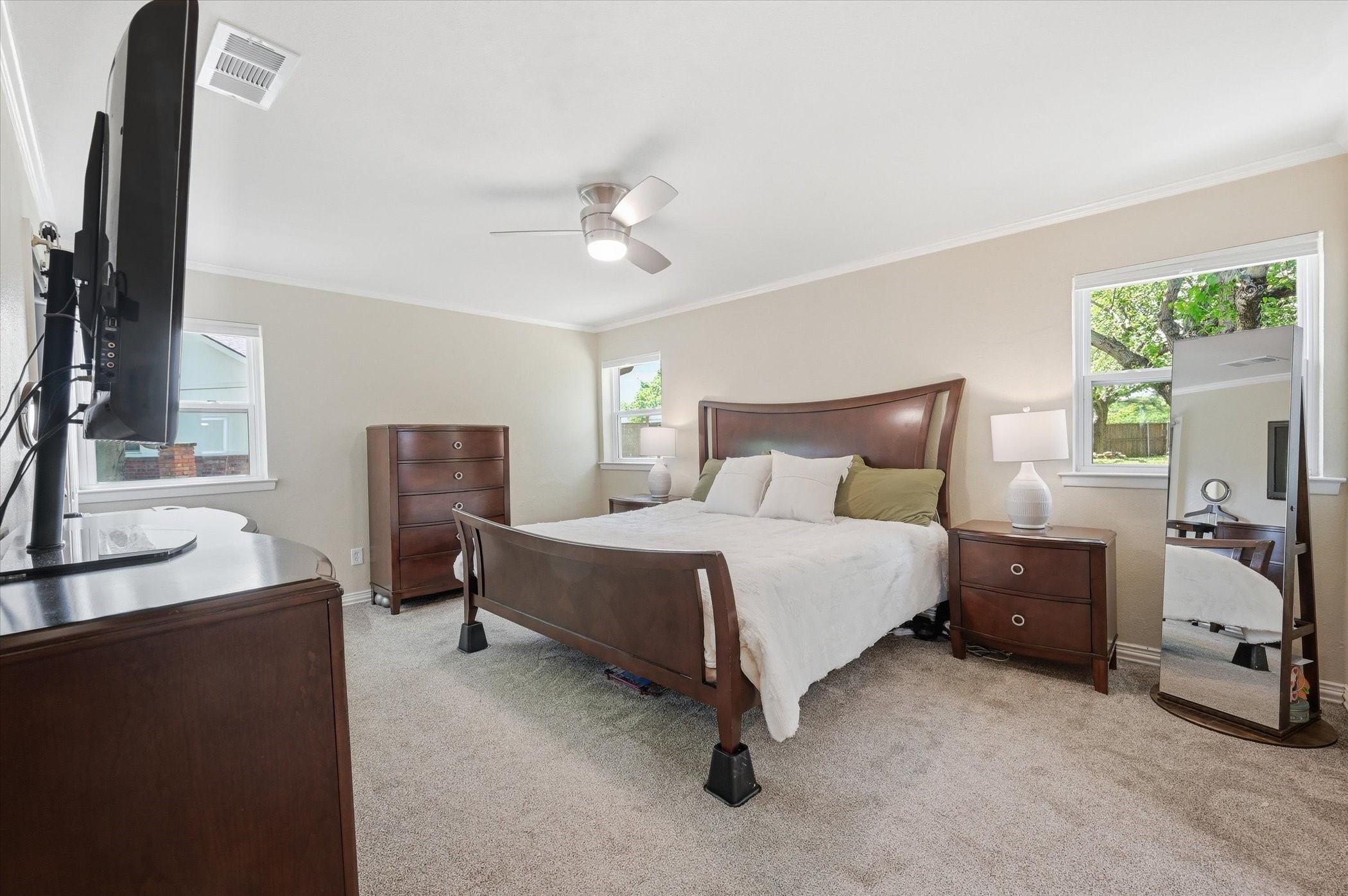 628 Robindale Court