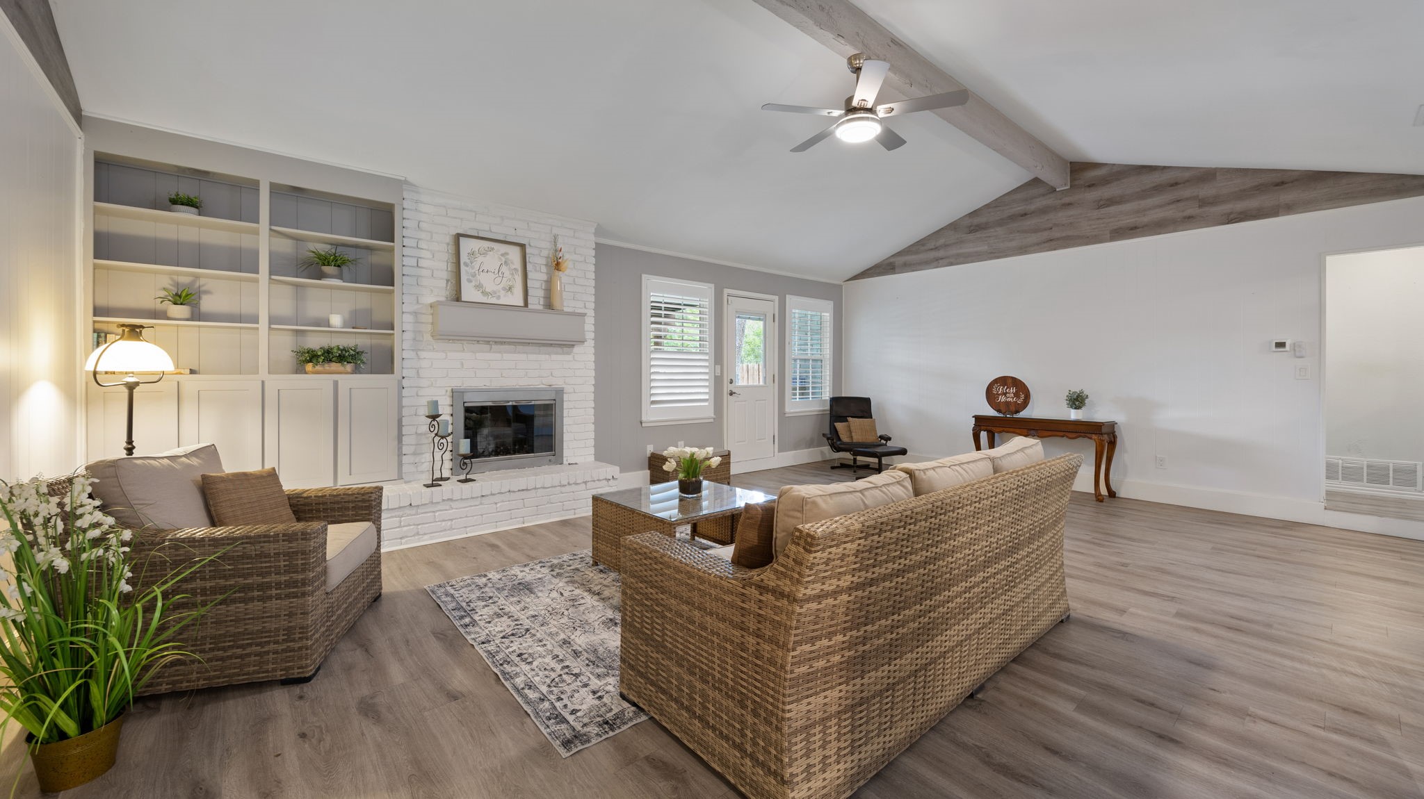 3713 Holland Drive