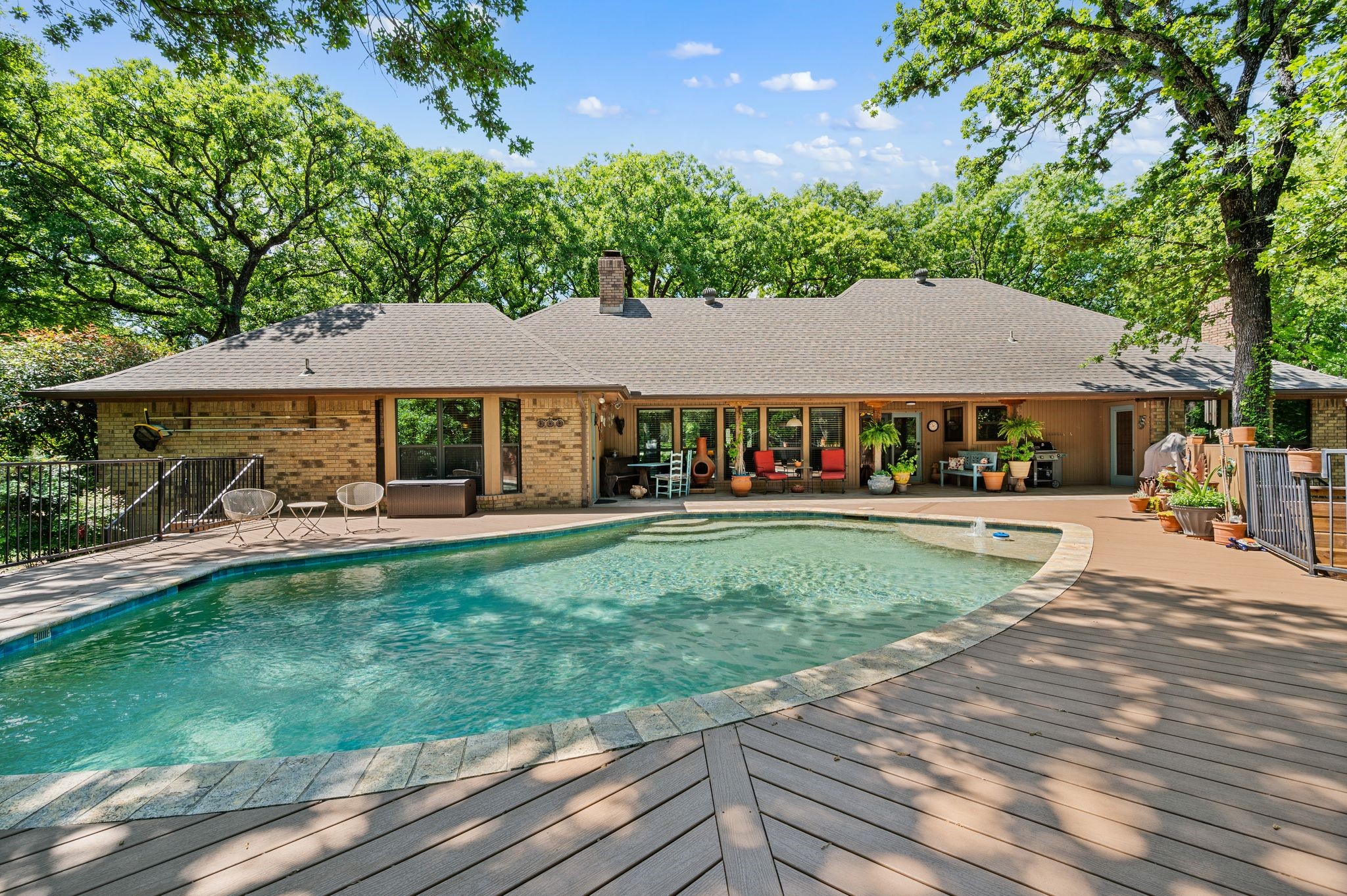 1659 Creekside Drive
