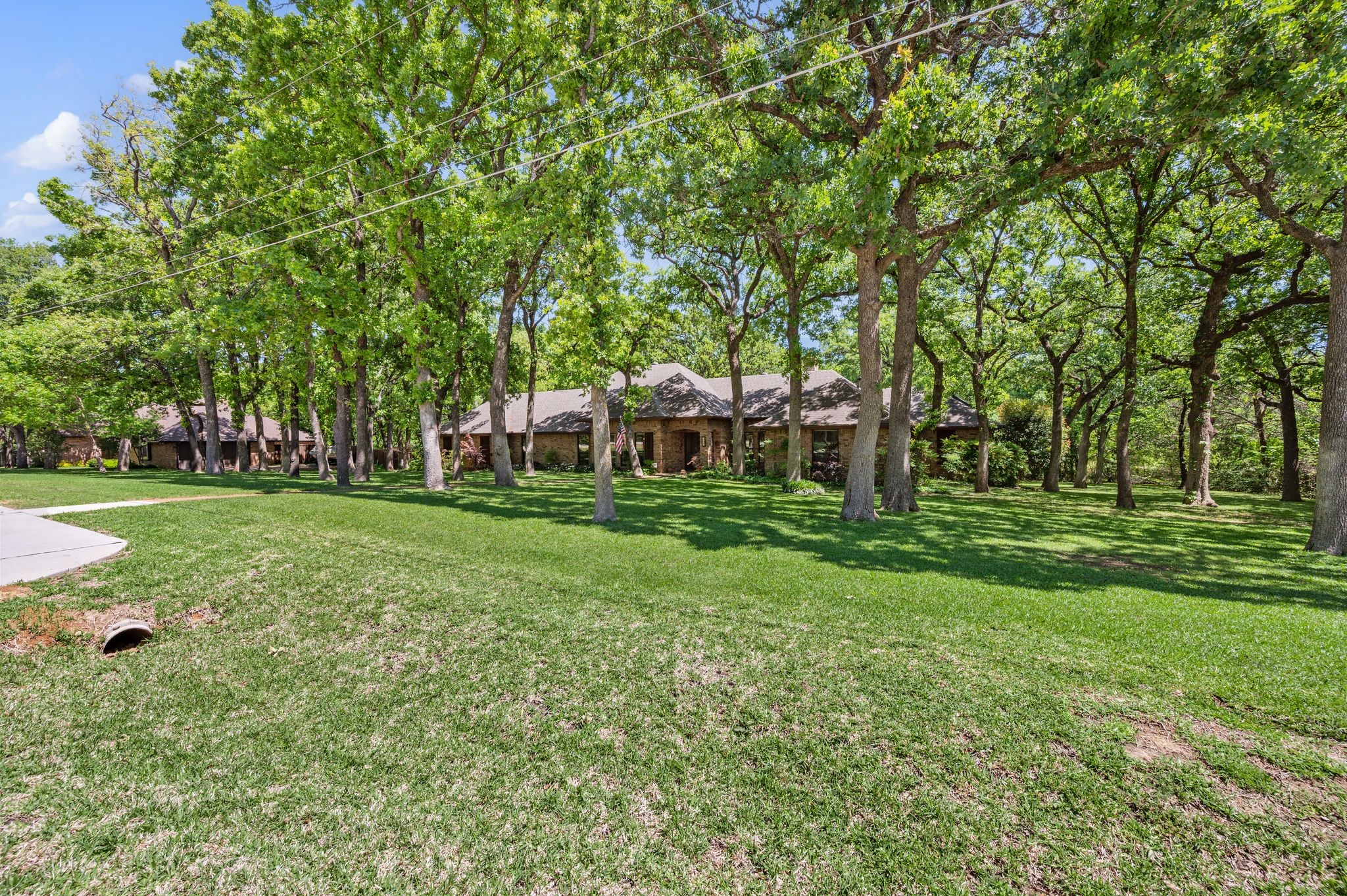 1659 Creekside Drive