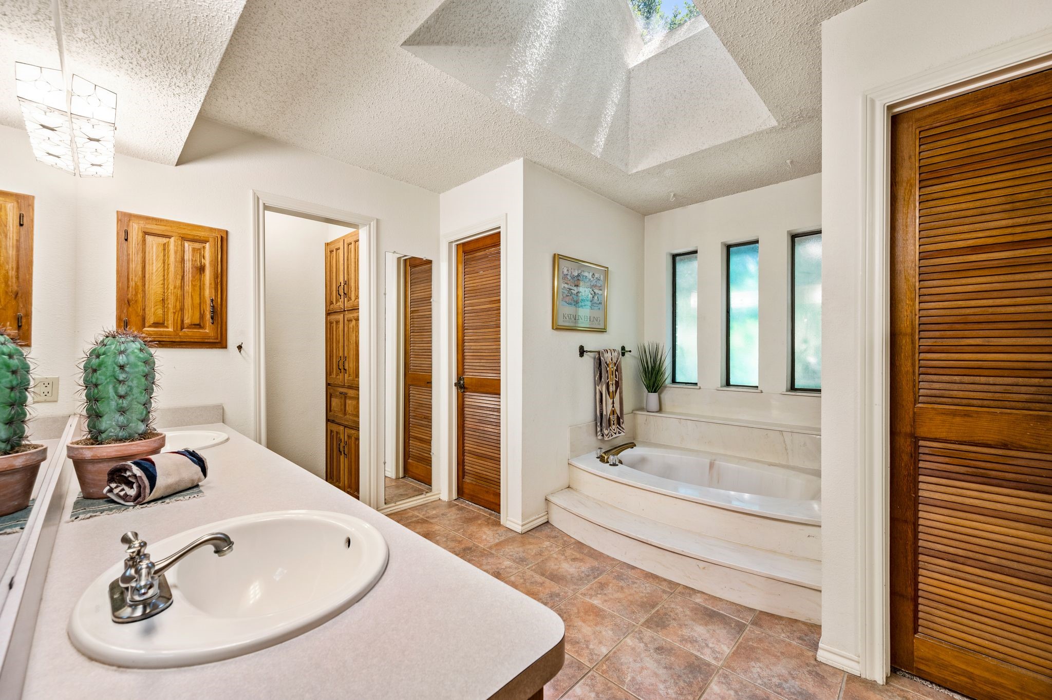 1659 Creekside Drive