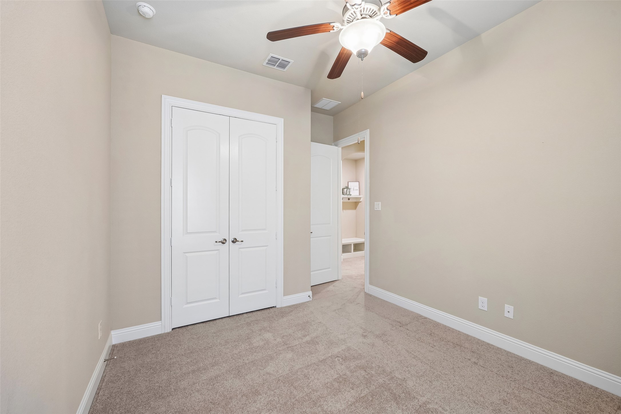 6916 Benjamin Way