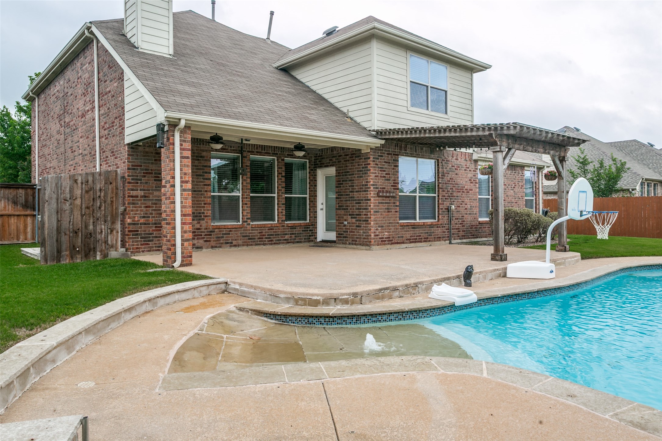 1121 Victory Bells Drive