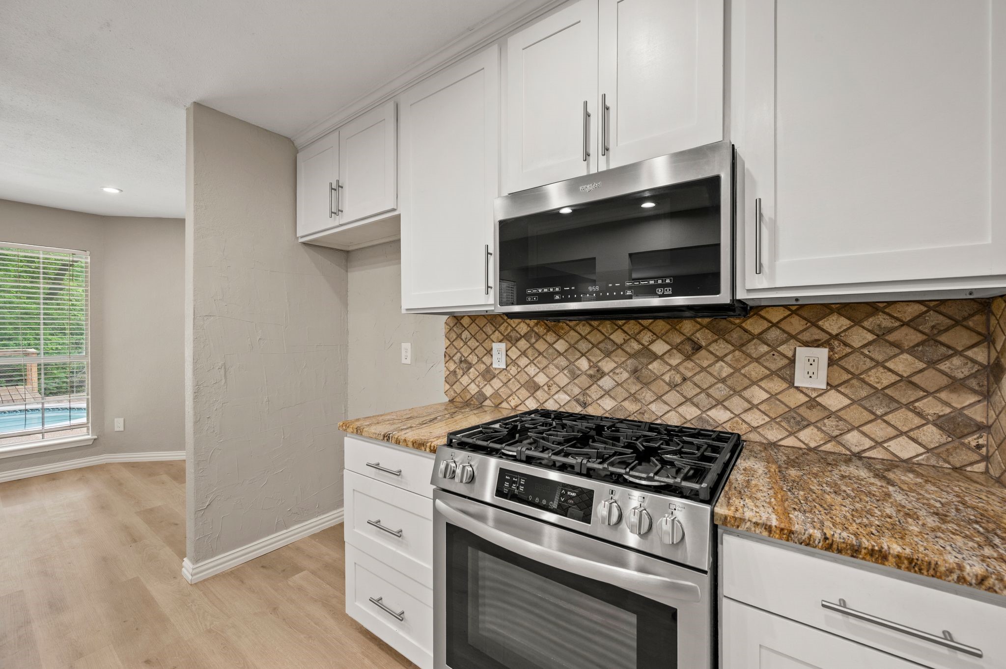 2704 Ridgemere Drive