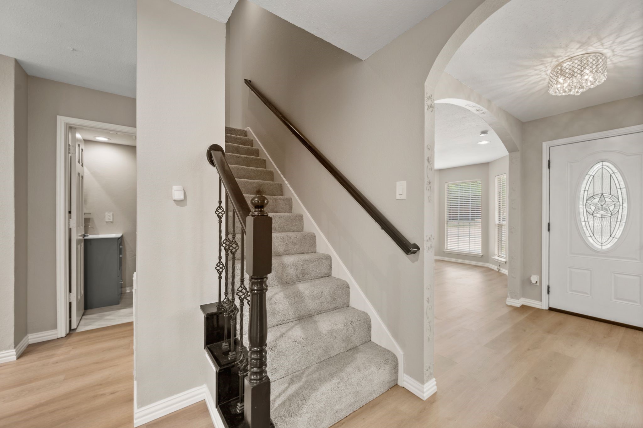 2704 Ridgemere Drive