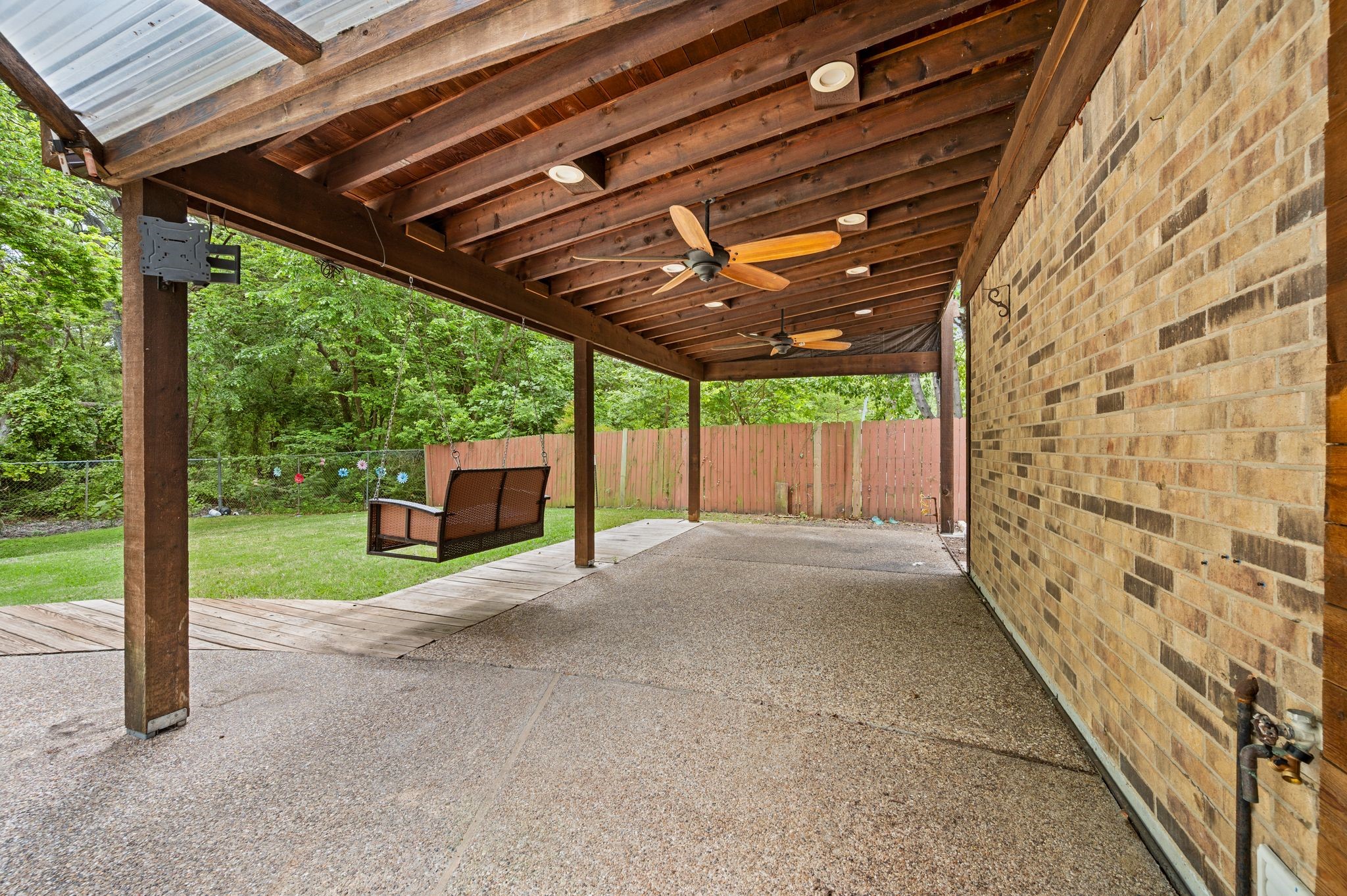2704 Ridgemere Drive