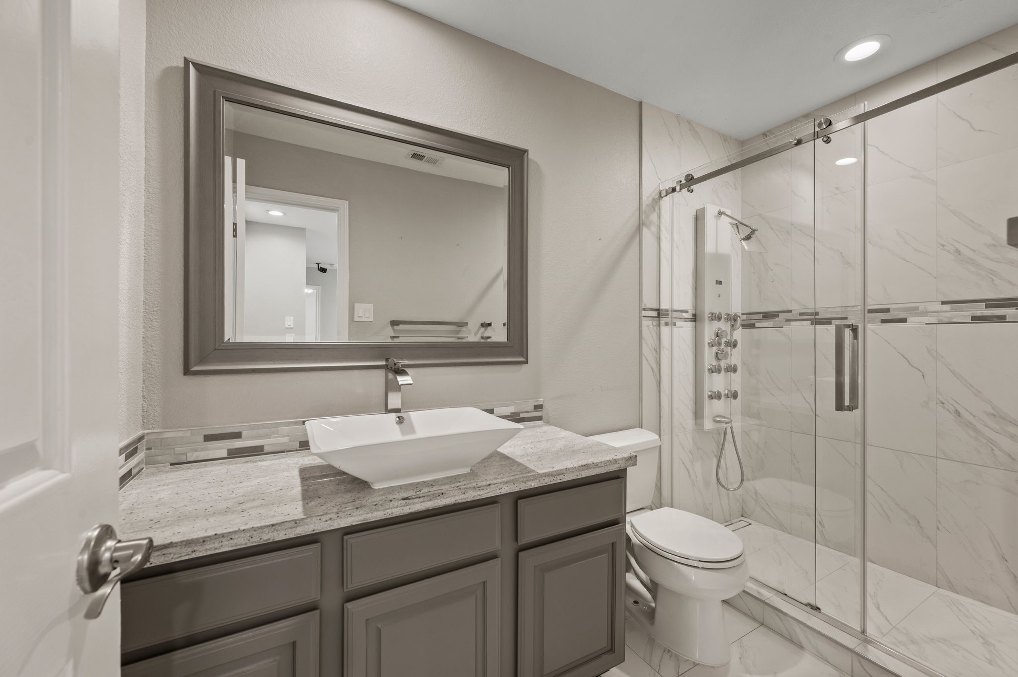 2704 Ridgemere Drive
