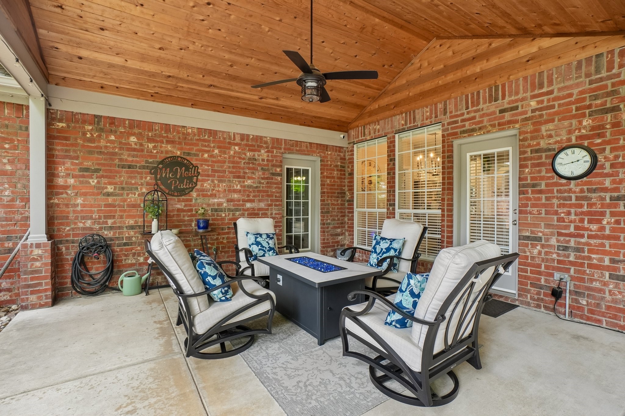 809 Shasta Lane