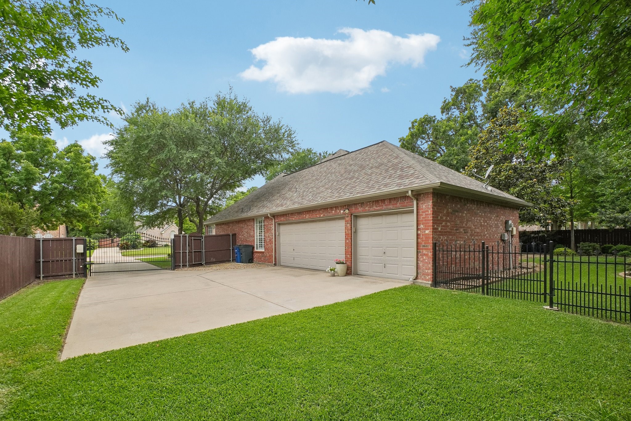 809 Shasta Lane