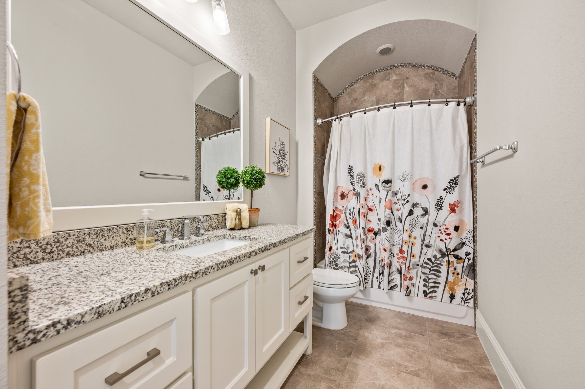 917 Winding Ridge Trail