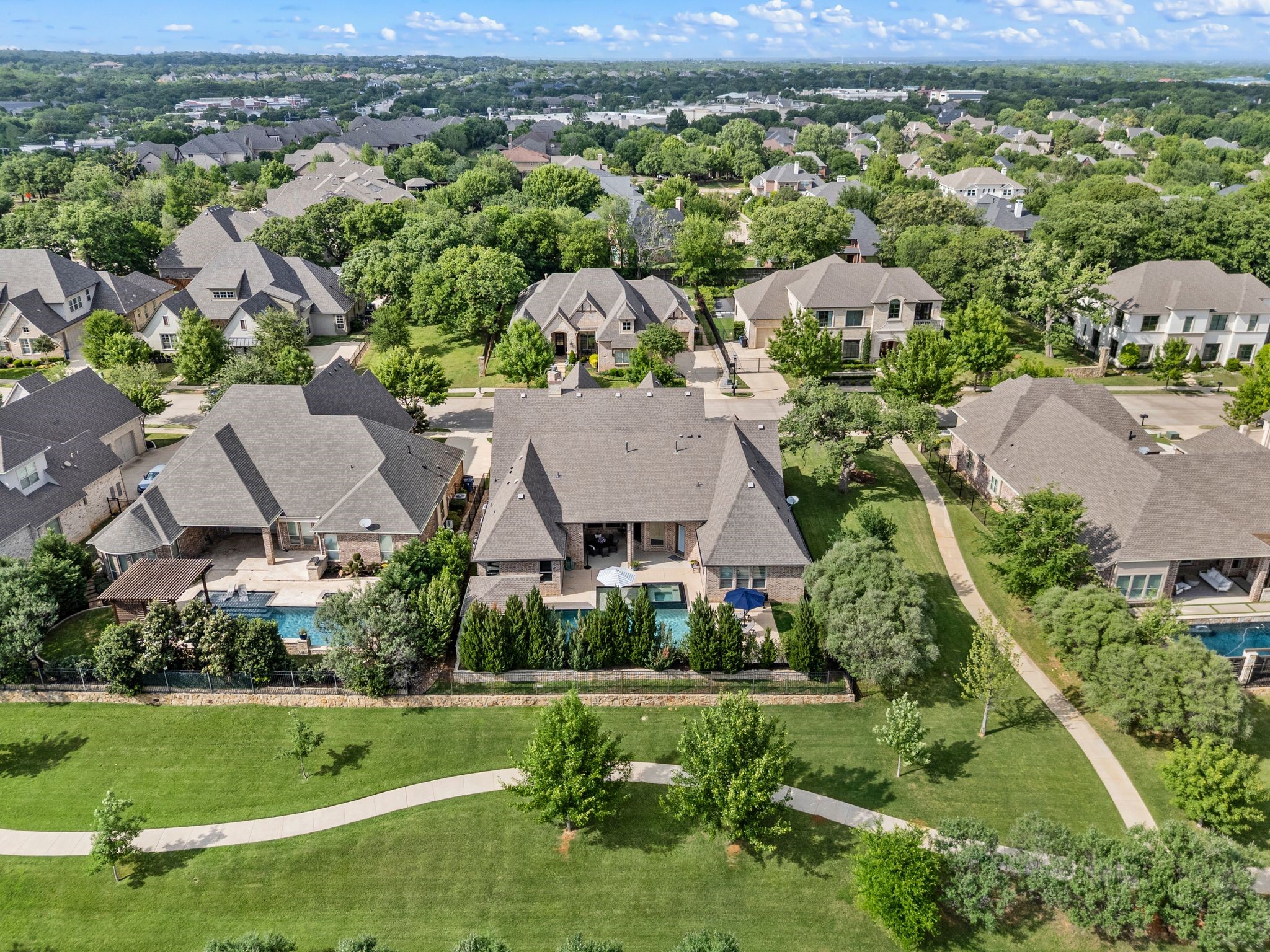 917 Winding Ridge Trail