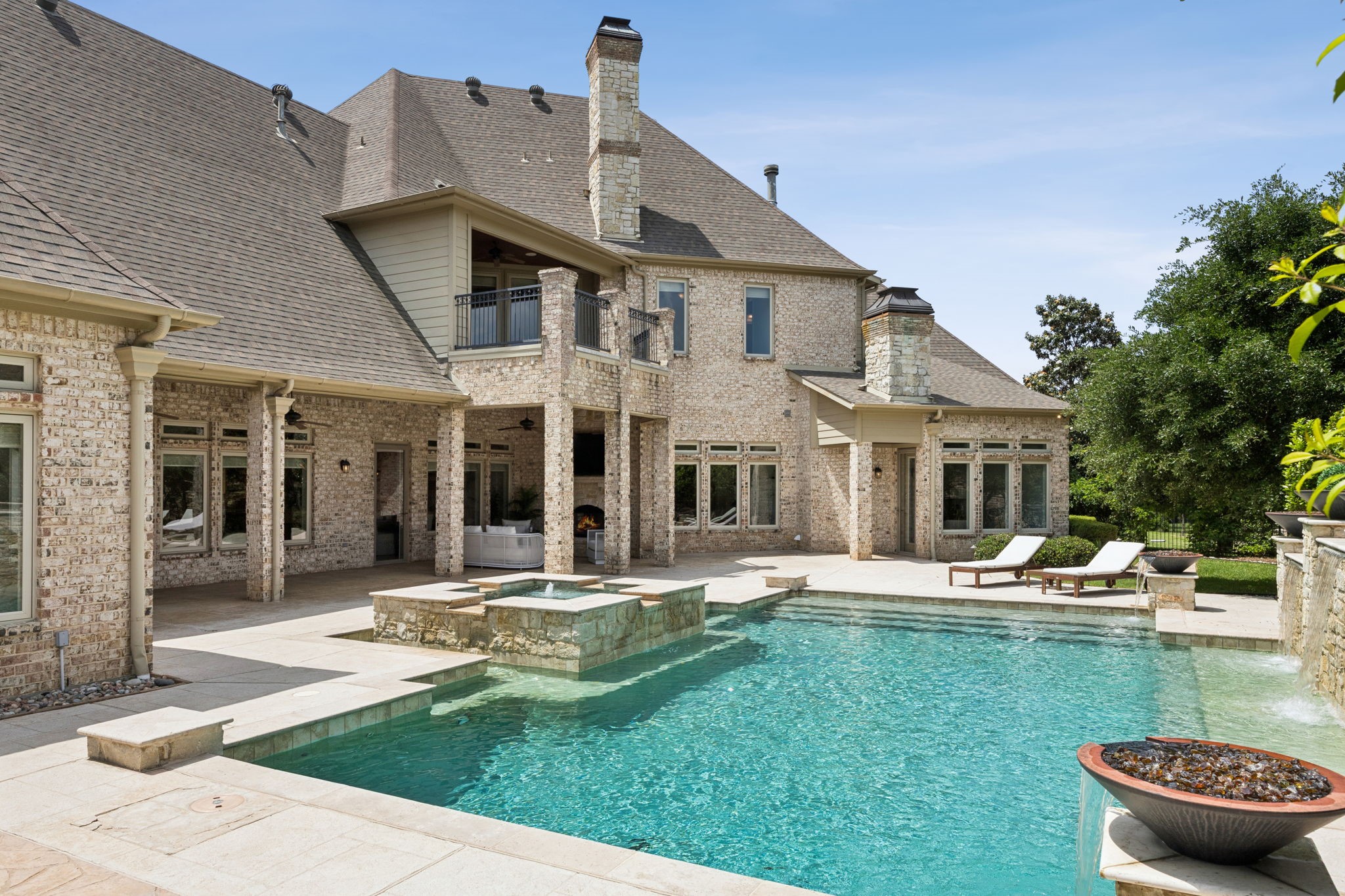 1701 Live Oak Lane