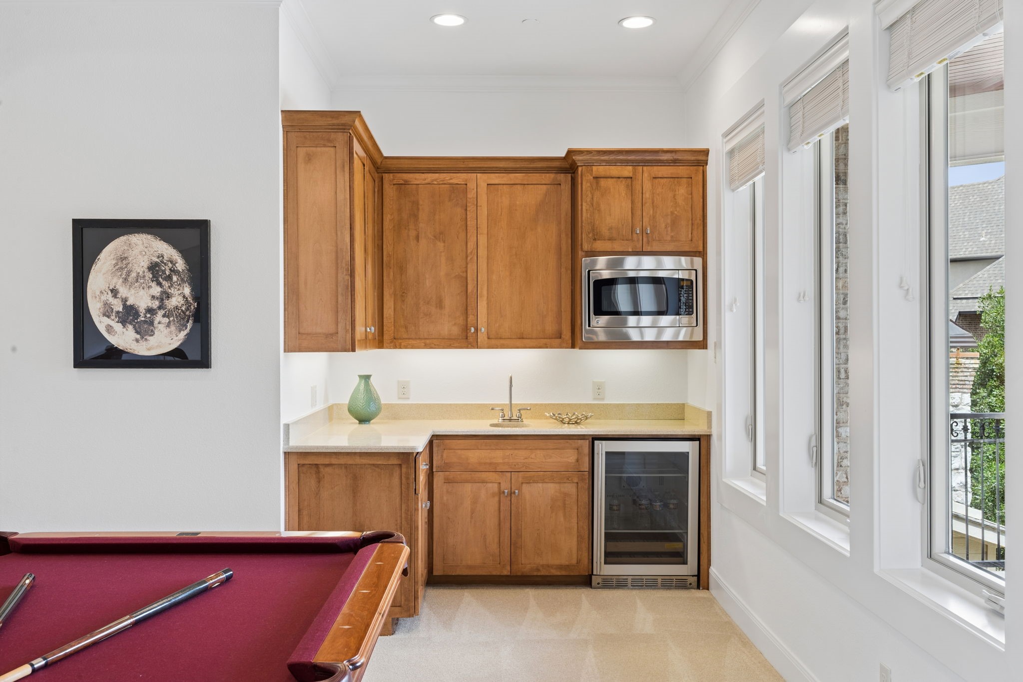 1701 Live Oak Lane
