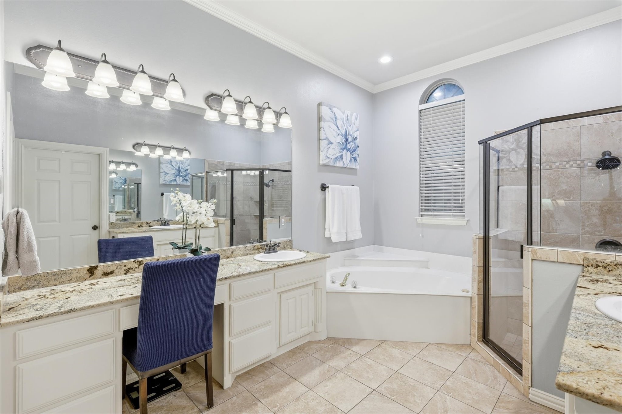 909 Chimney Hill Trail