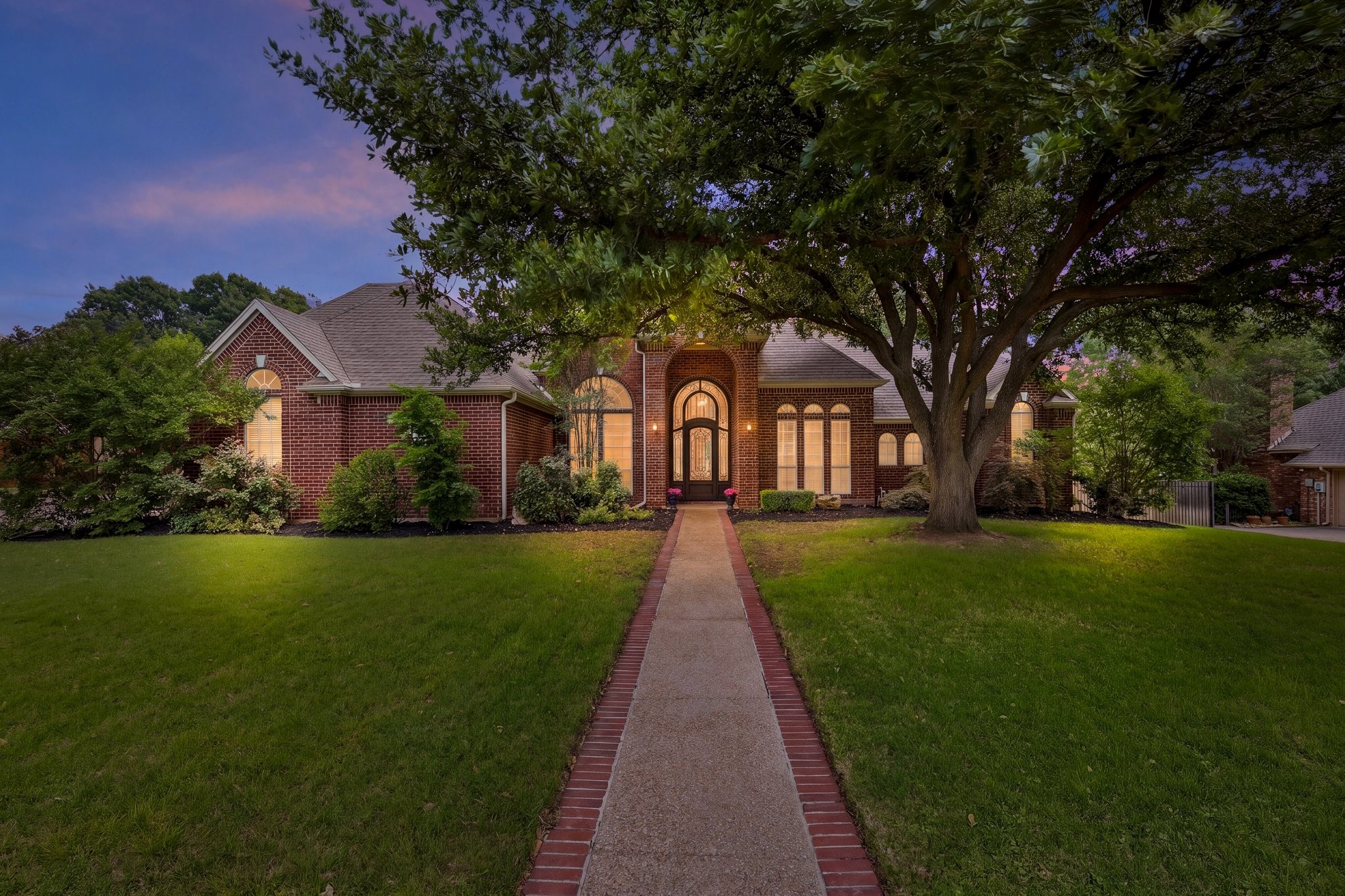 909 Chimney Hill Trail