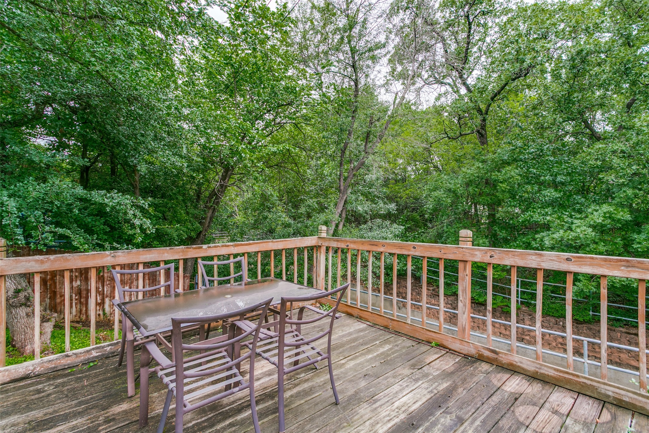 2818 N Creekwood Drive