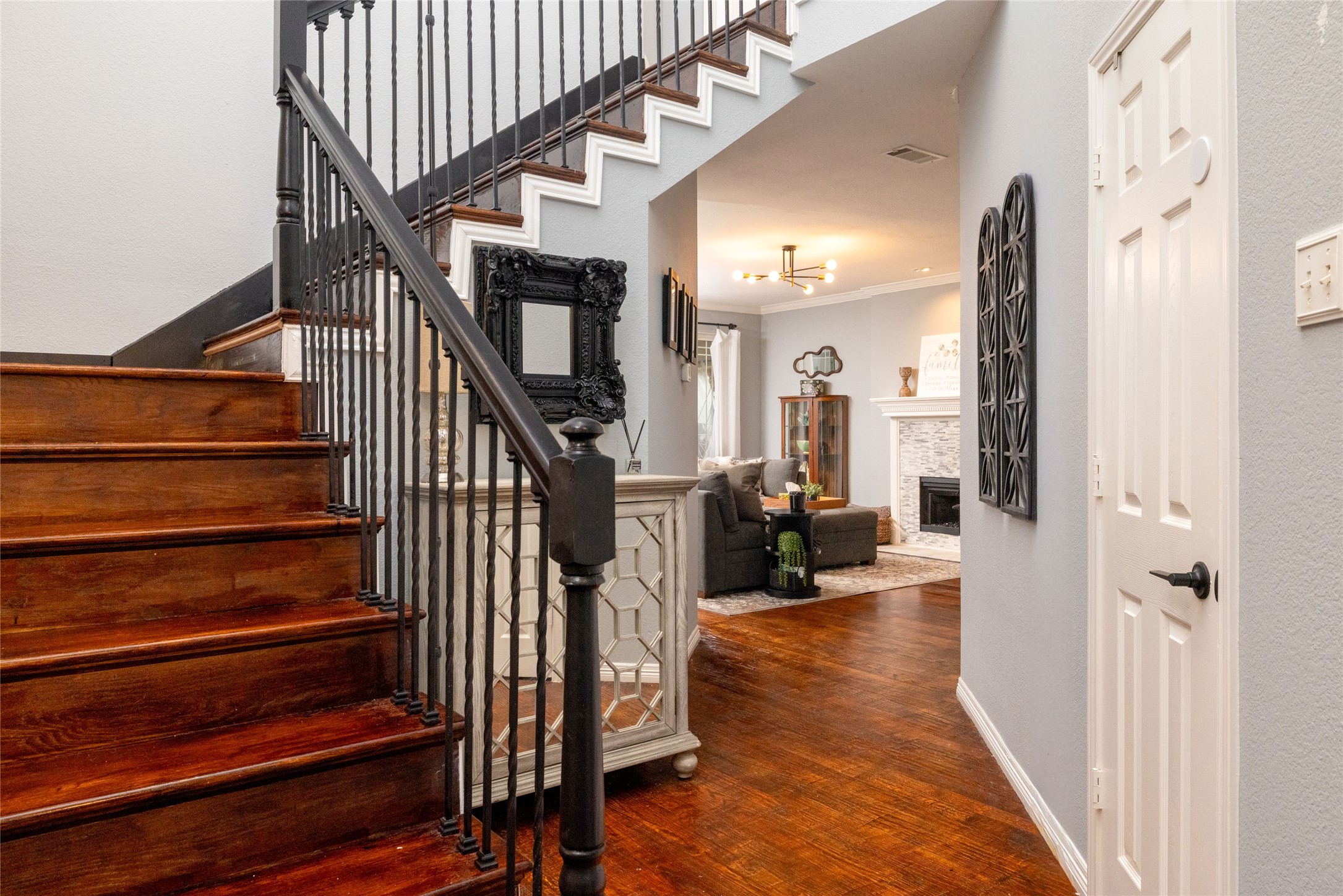 3517 Castlewood Court