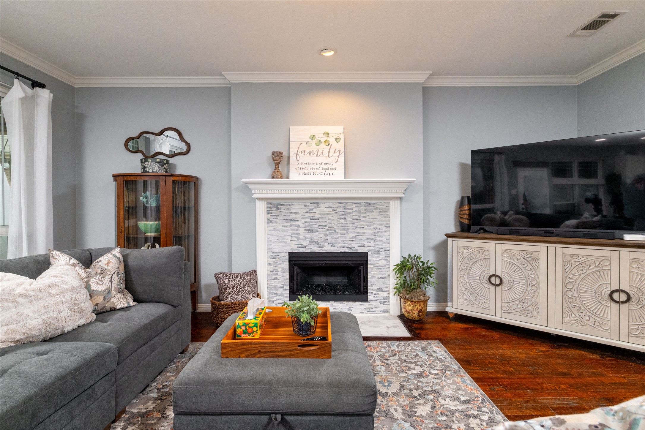 3517 Castlewood Court