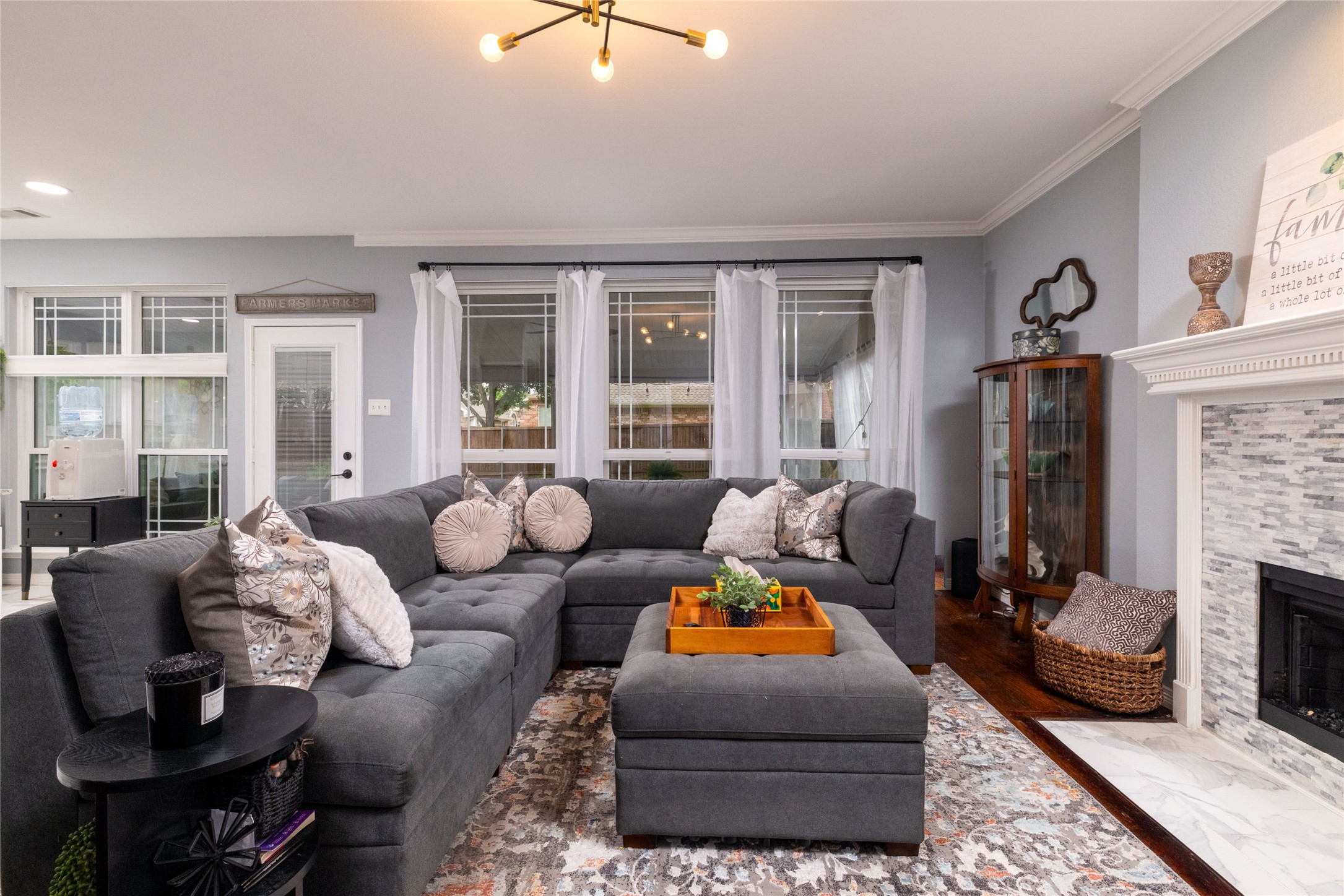 3517 Castlewood Court