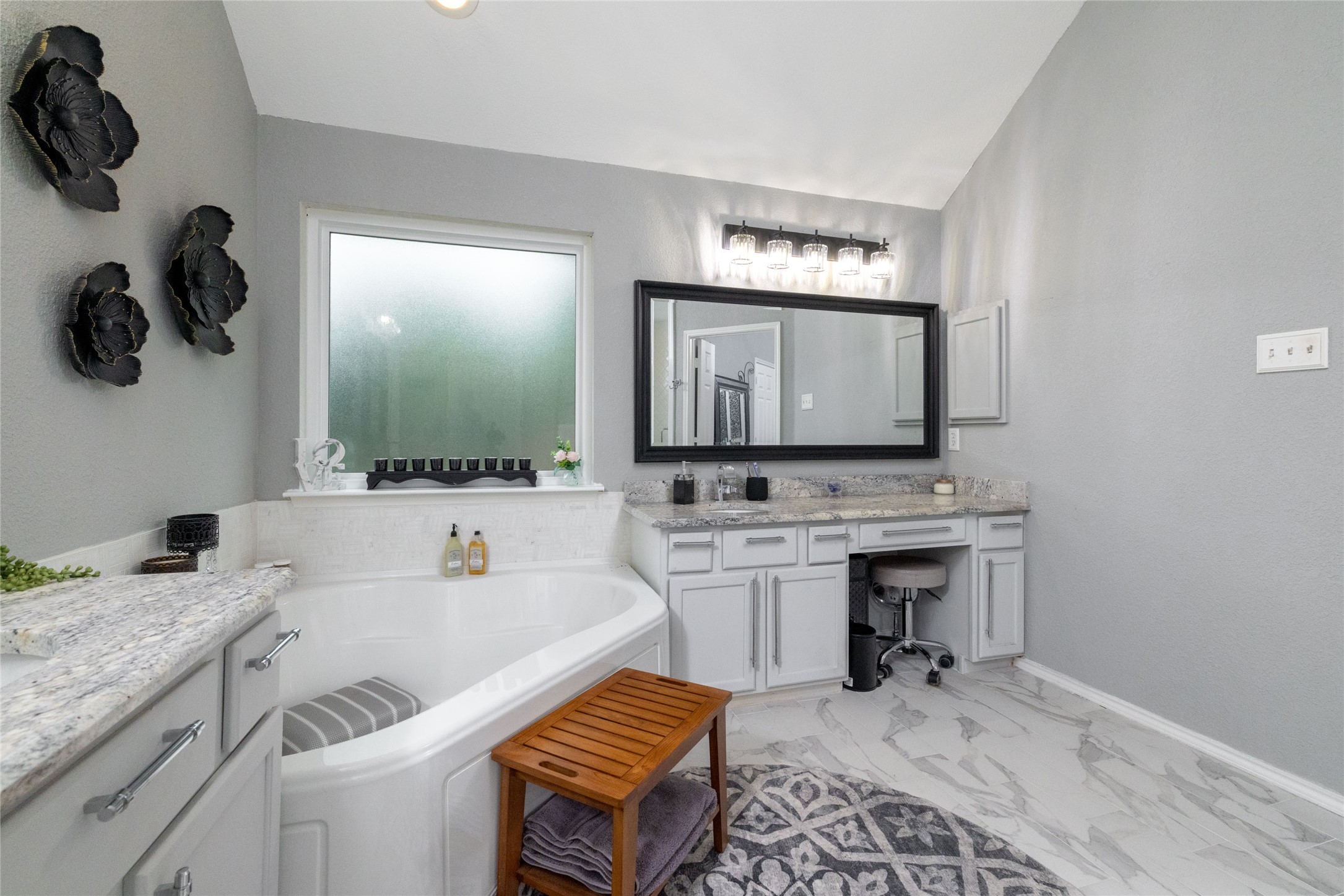 3517 Castlewood Court
