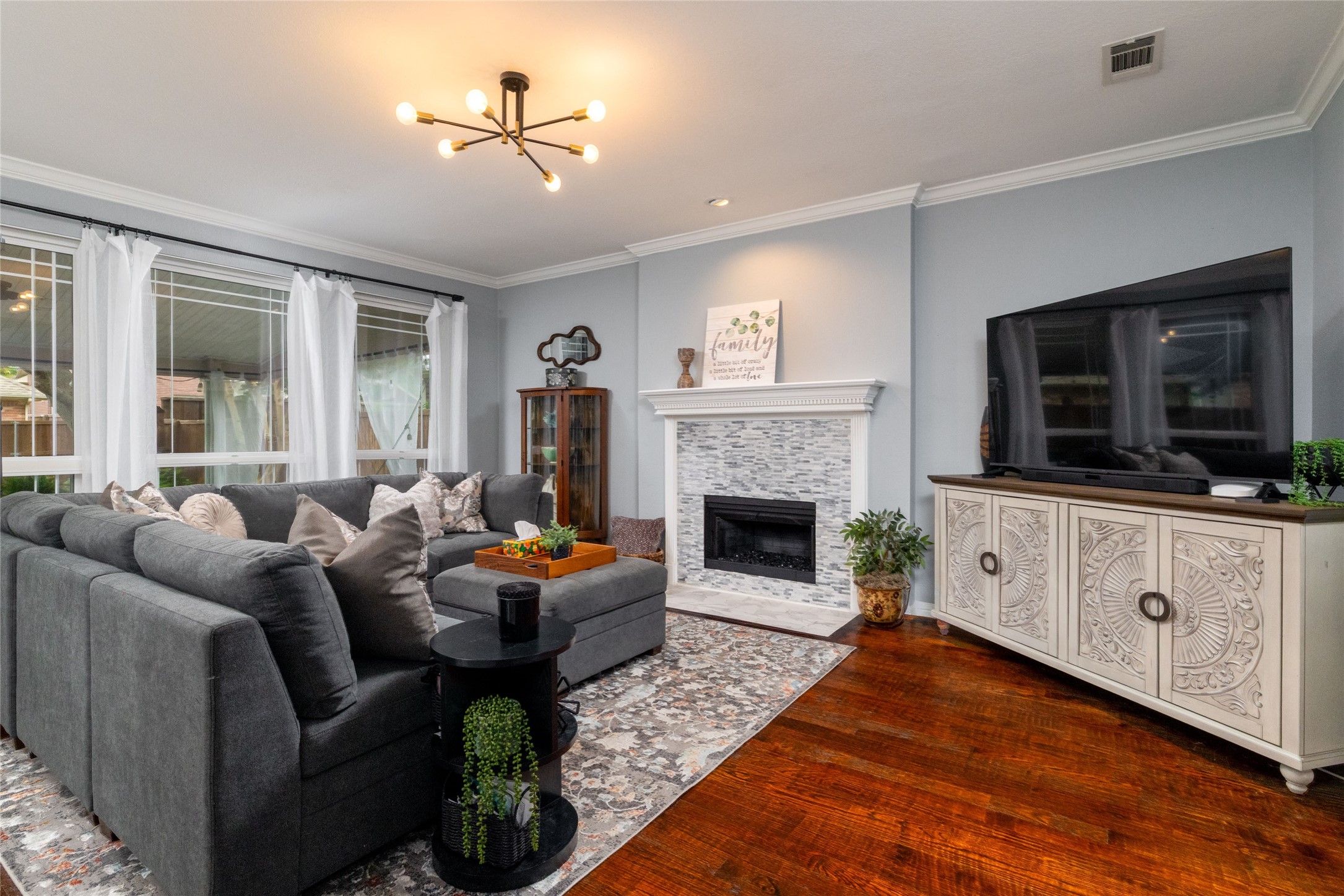 3517 Castlewood Court
