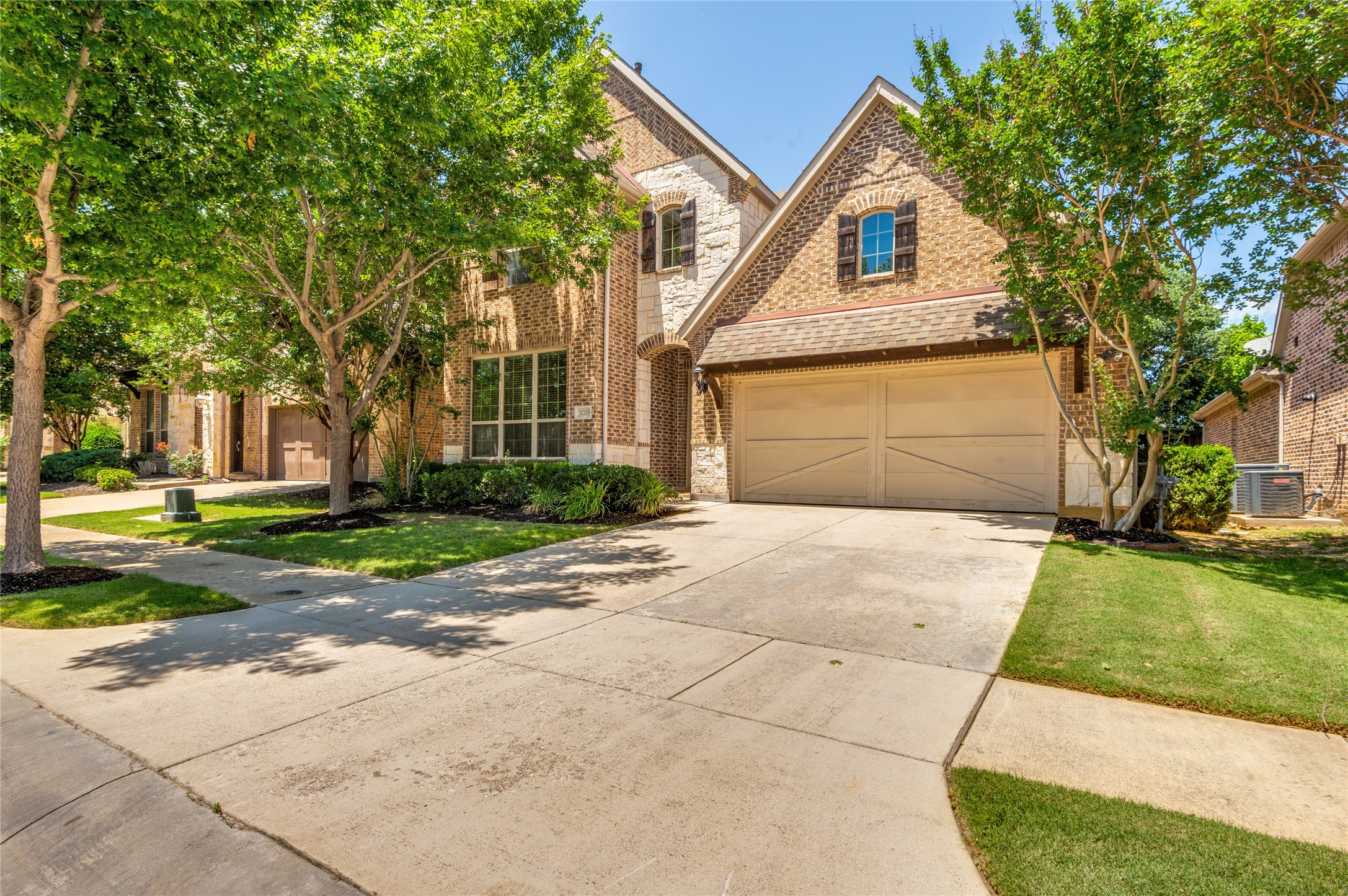 3029 Ponder Path