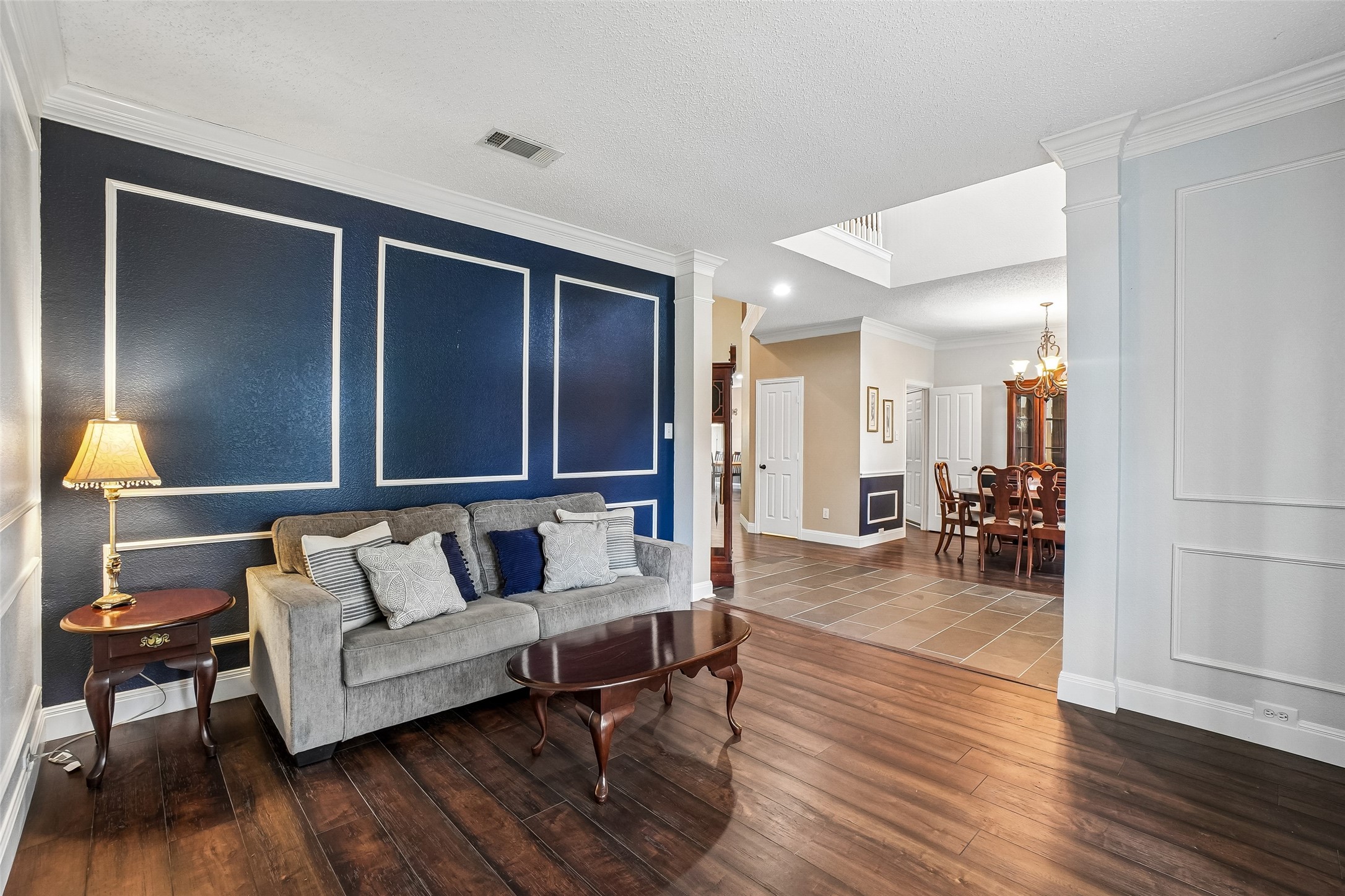 2809 Stonehurst Drive